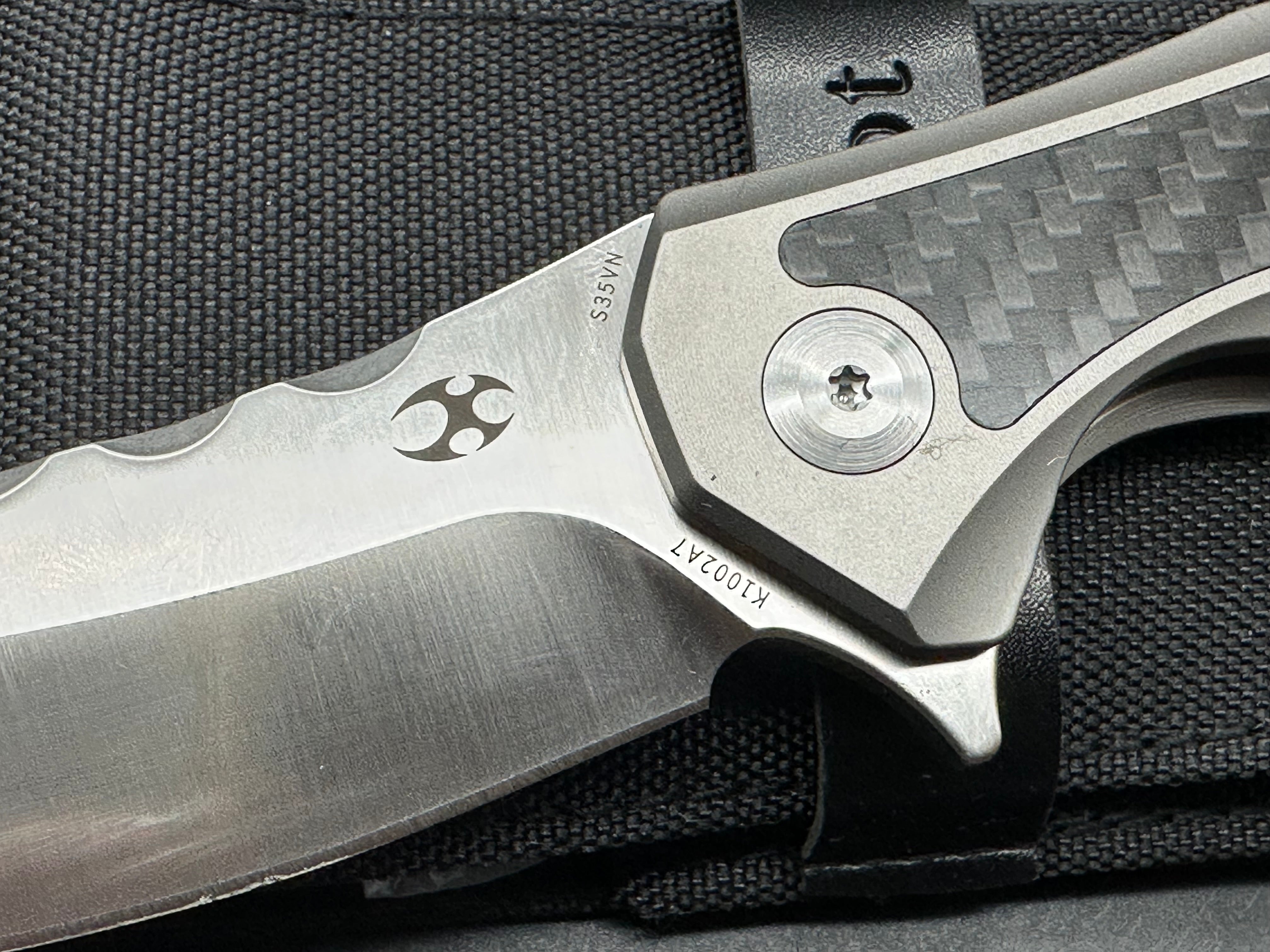 Kansept Spirit S35VN blade, carbon fiber handle insert