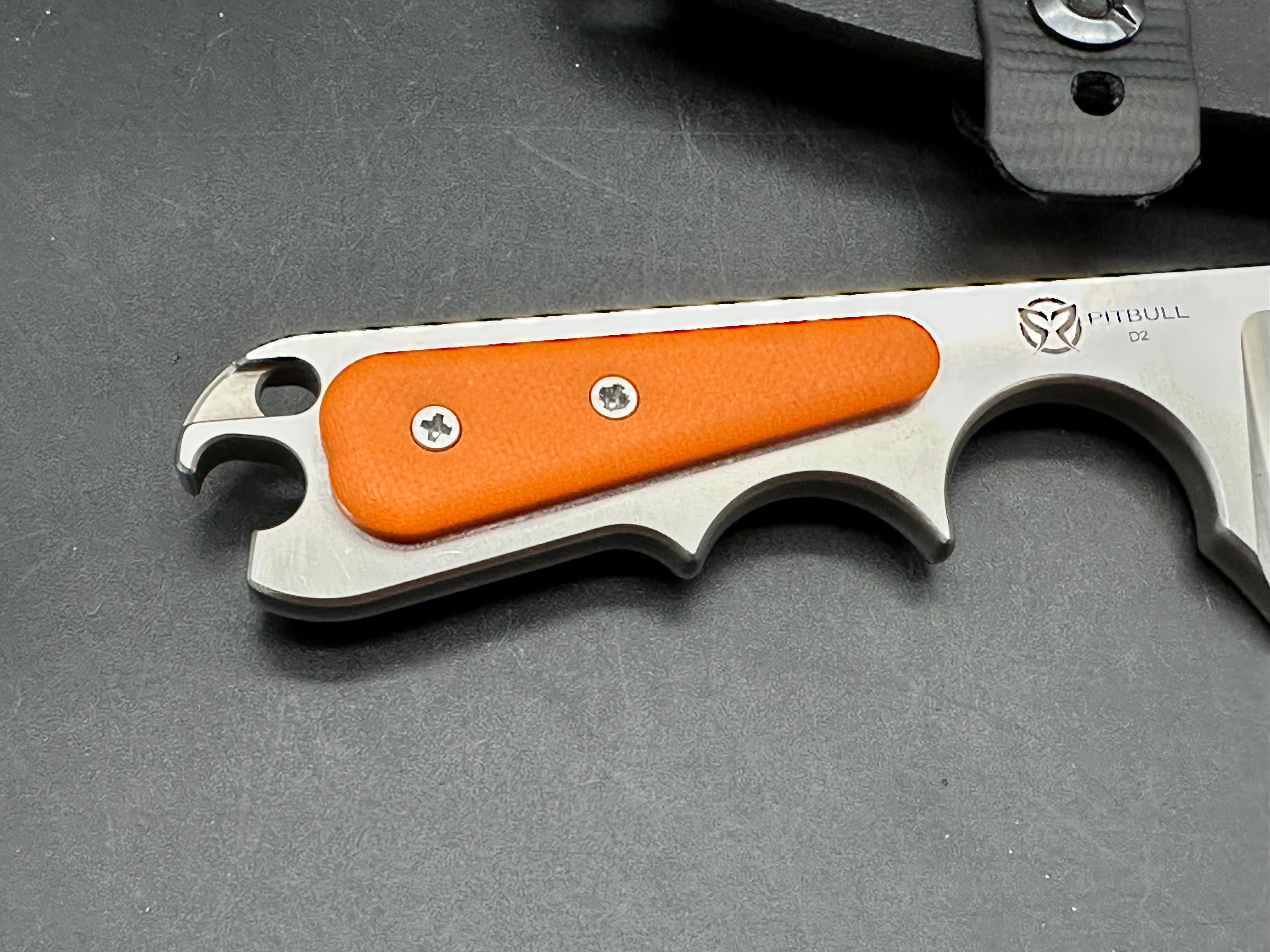 PMP Fixed Blade Pitbull/g 10 handle/ D2 satin blade