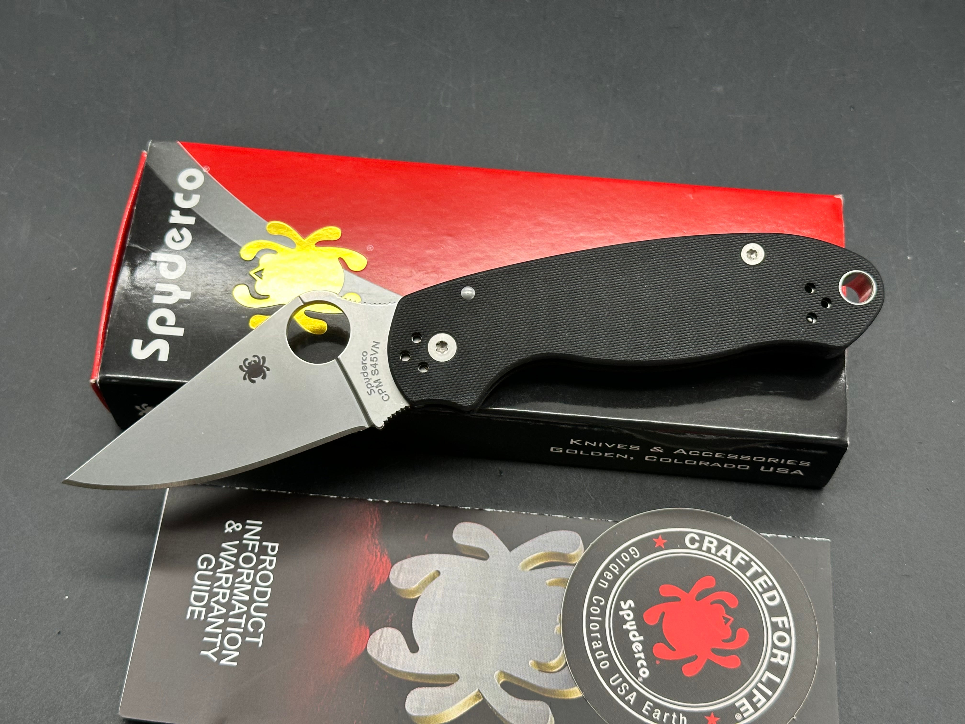 Spyderco Para 3, 2.93" CPM S45VN Stonewash Blade with Black G10 Scales.