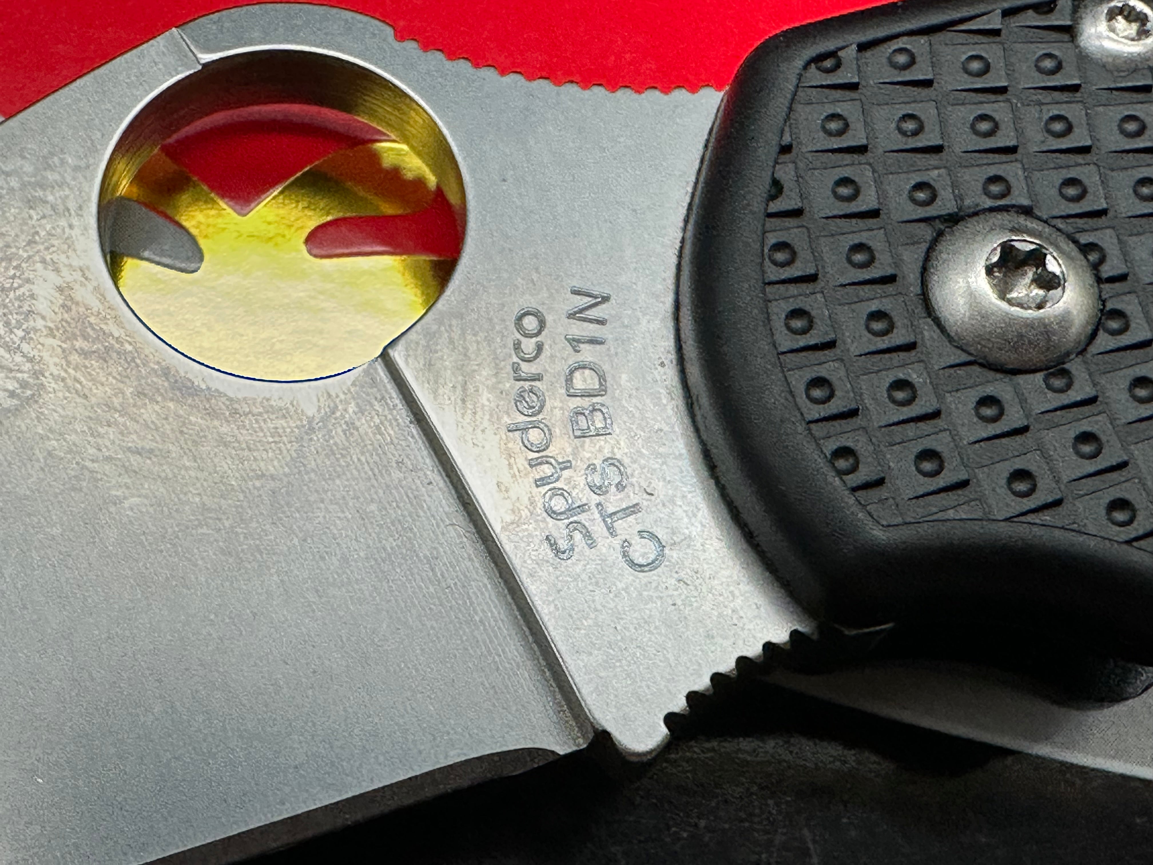 Spyderco Para 3 Lightweight, 2.93" BD1N Stonewash Blade with Black FRN Scales with Lynch NW Titanium Pocket Clip Installed