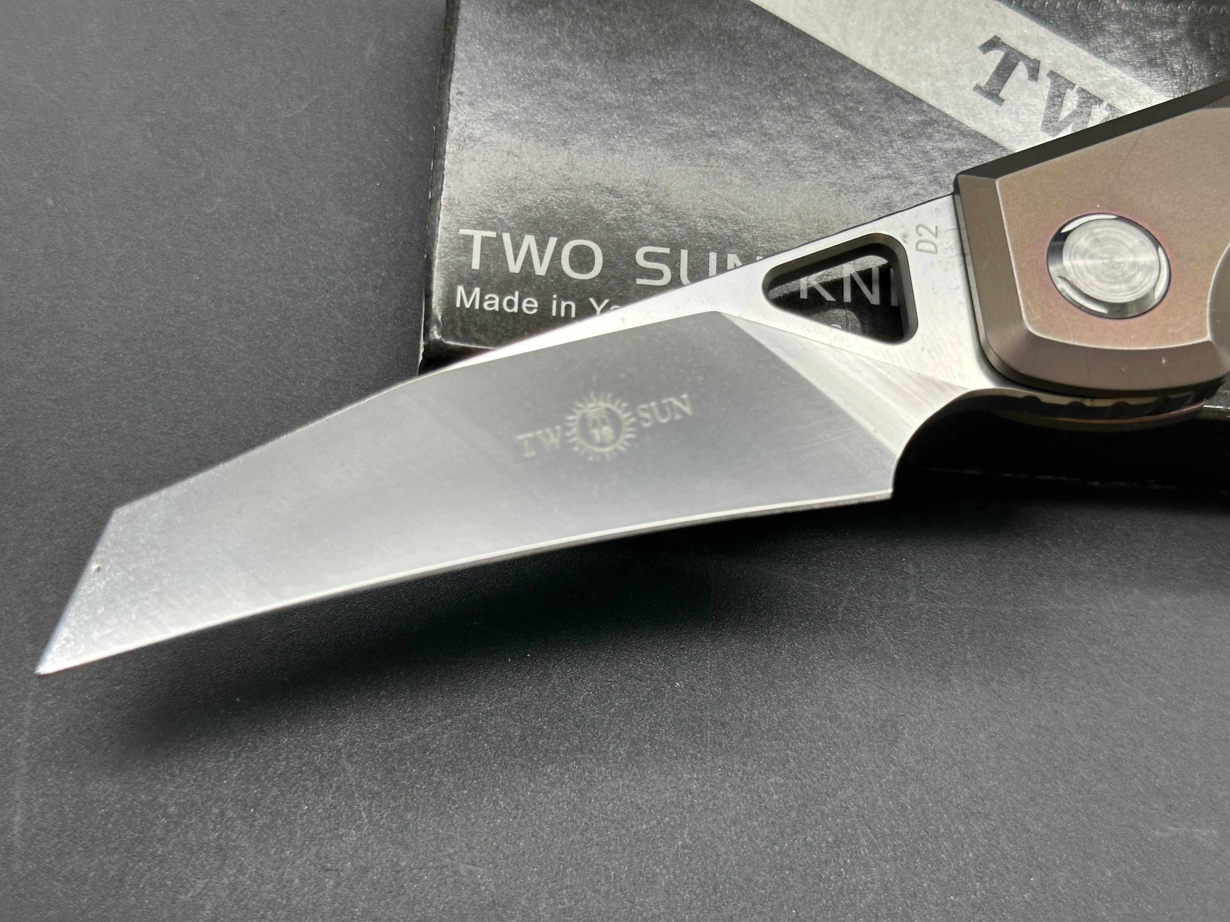 Twosun TS108 D2 and TS47 D2 bundle deal both knives for one price