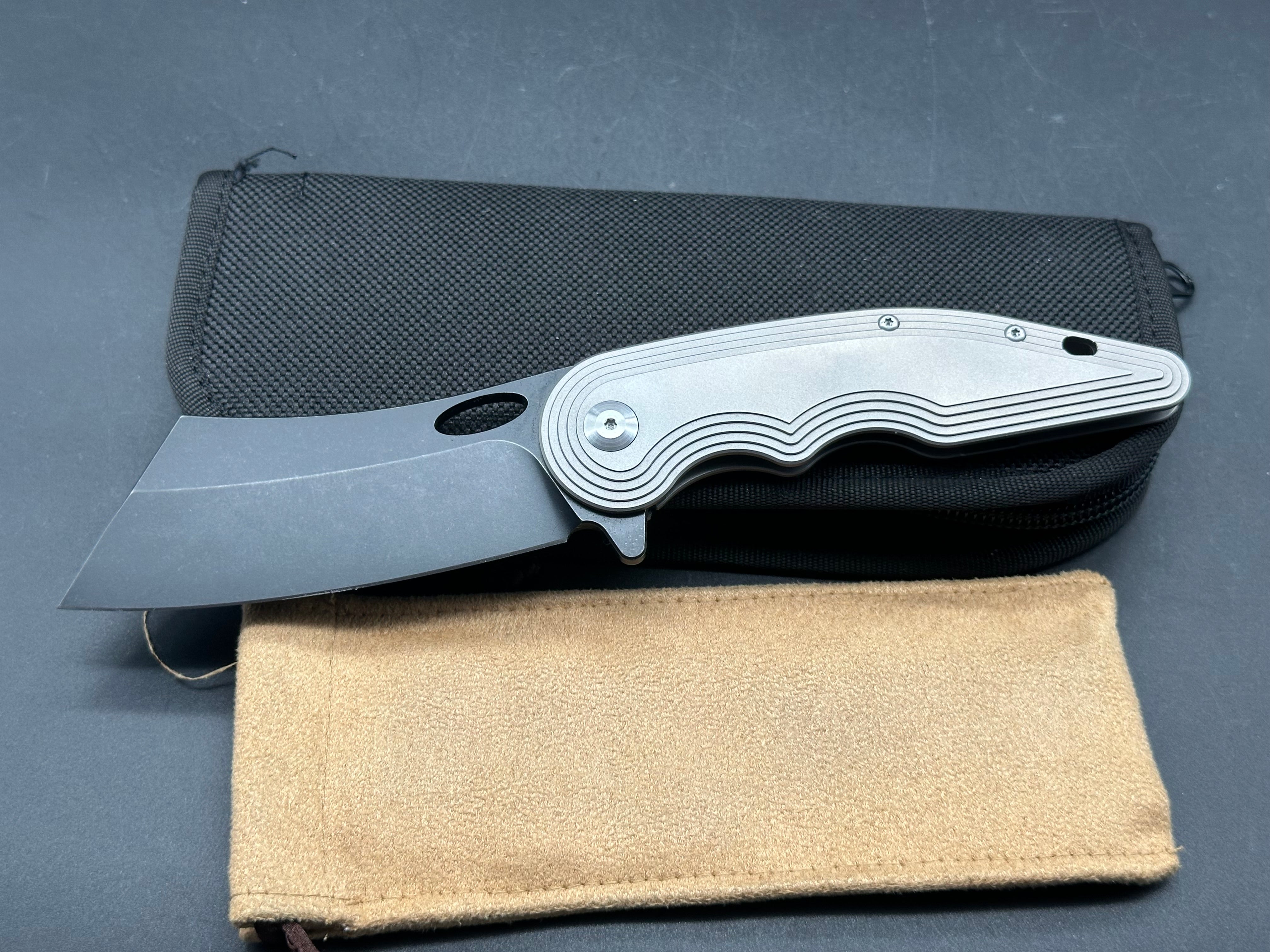 VDK War Admiral, S35VN blade with cerakote, milled titanium handle