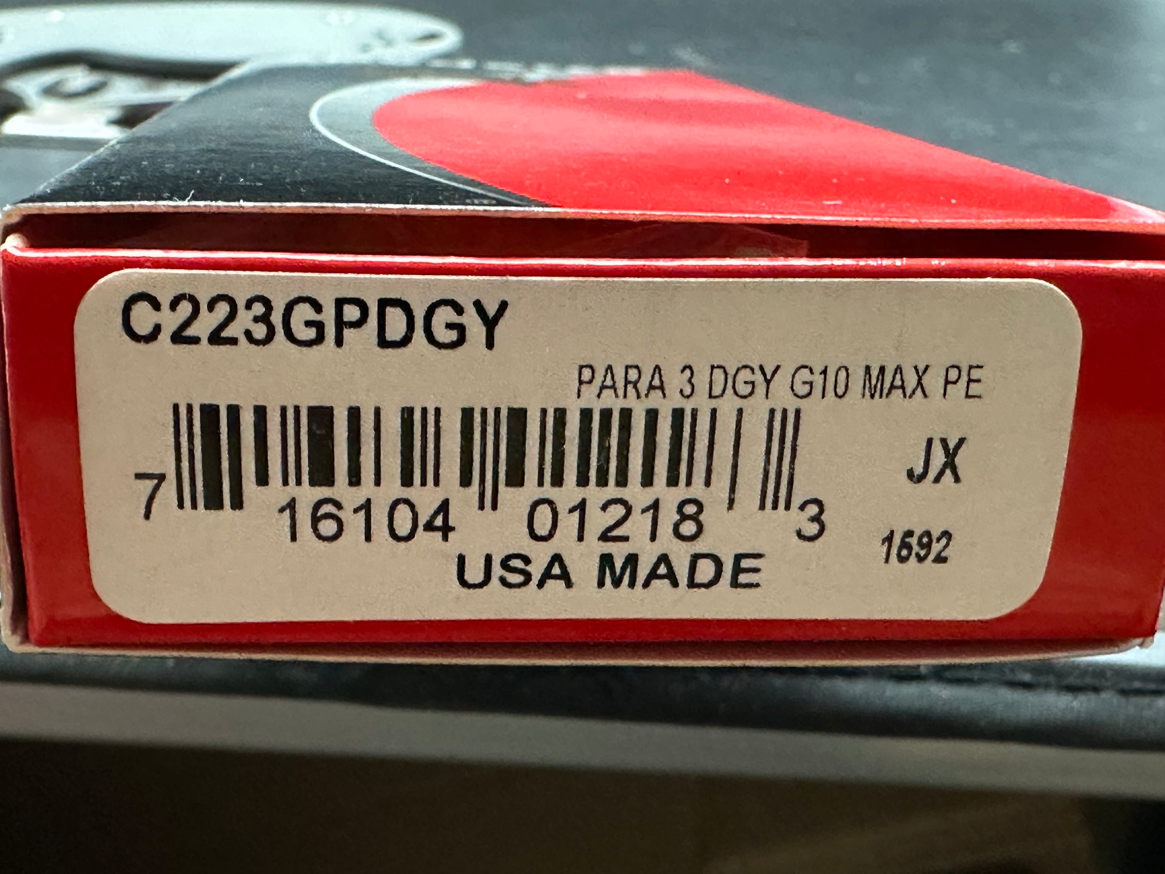 Spyderco Para 3 2.93" Maxamet Stonewash Blade with Gray G10 Scales