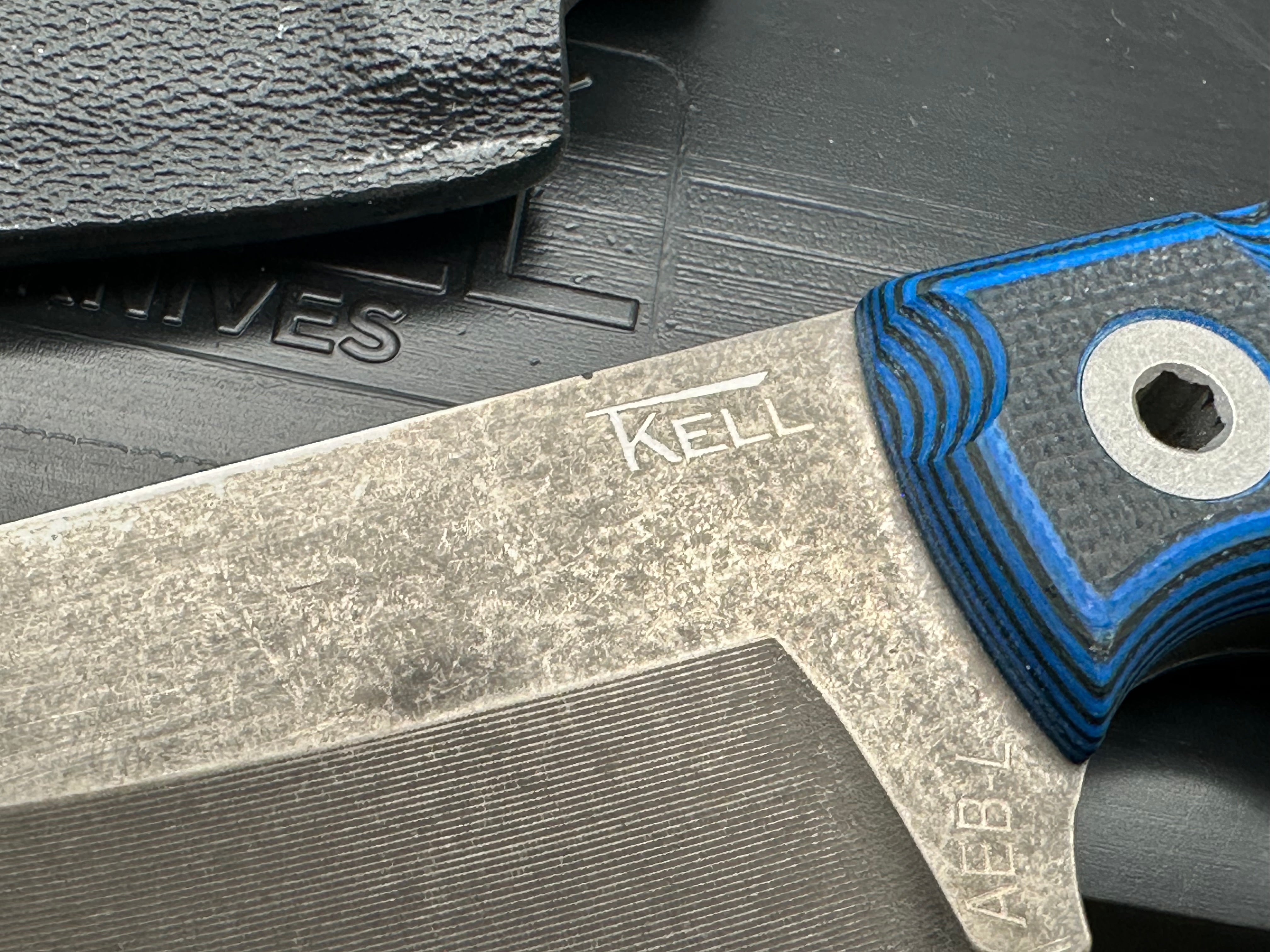 T Kell Raider is AEB-L steel Blue Midnight handle