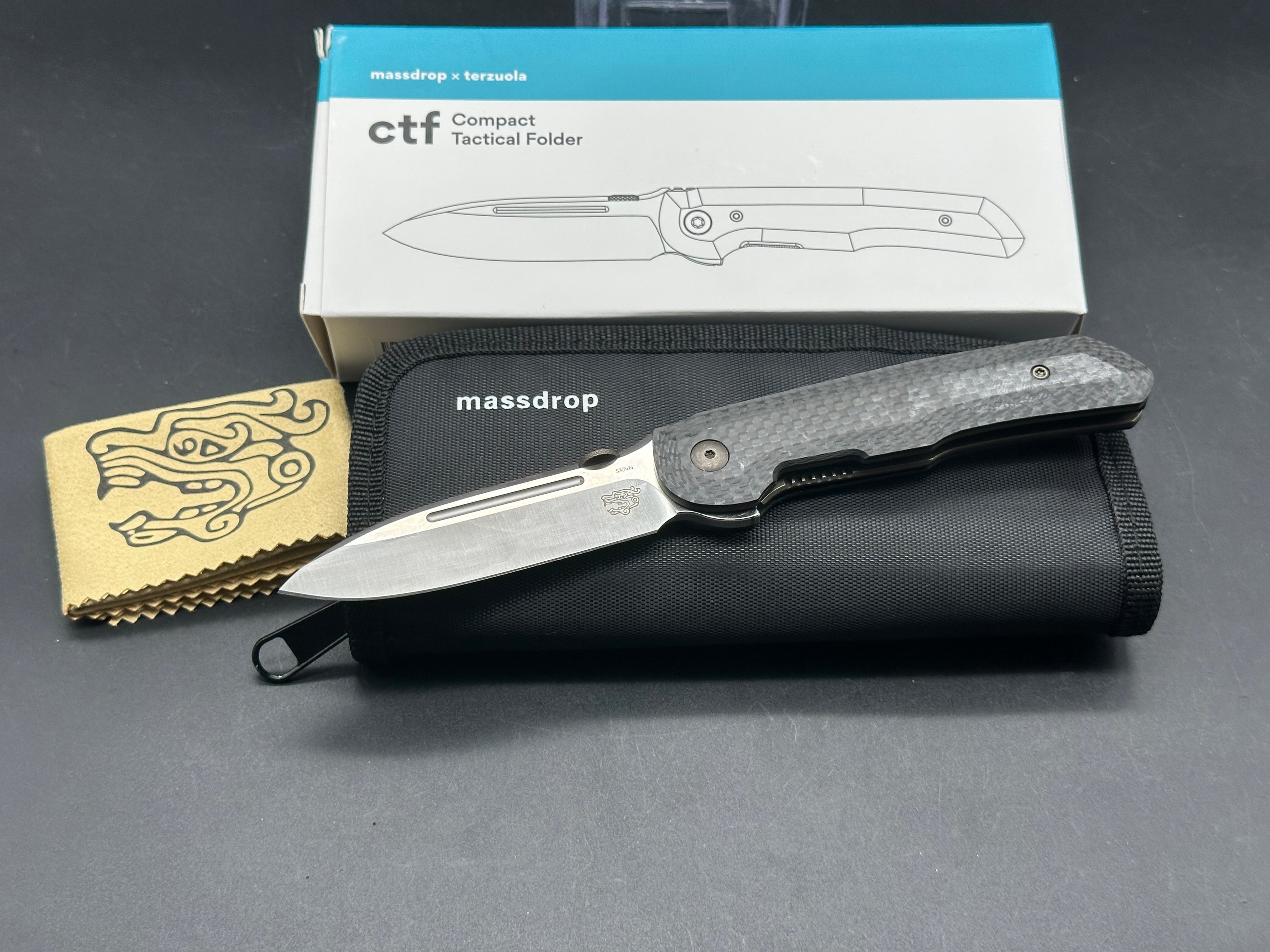 Massdrop Terzuola CTF Compact Tactical Folder, S35VN blade, carbon fiber handle
