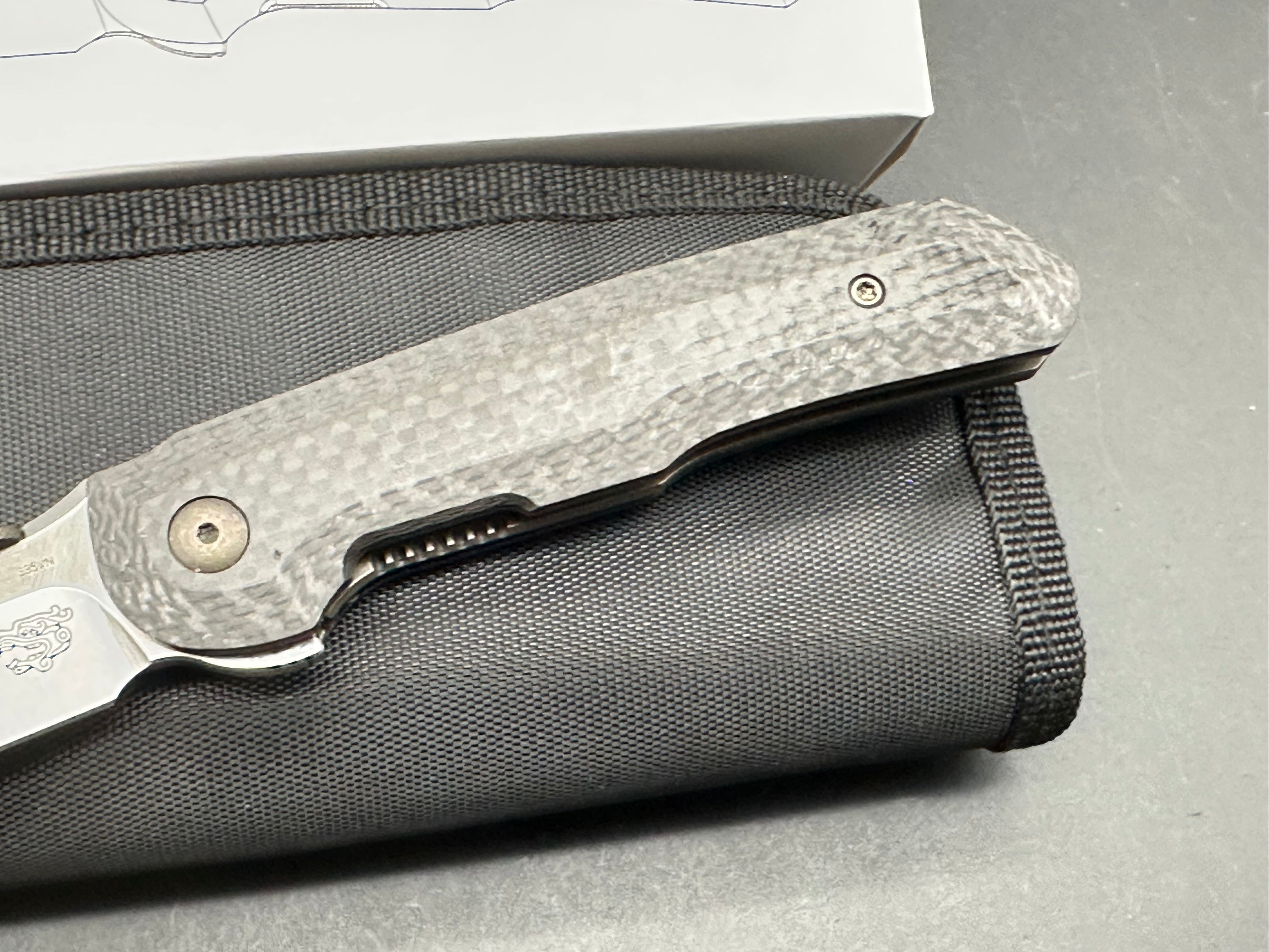 Massdrop Terzuola CTF Compact Tactical Folder, S35VN blade, carbon fiber handle