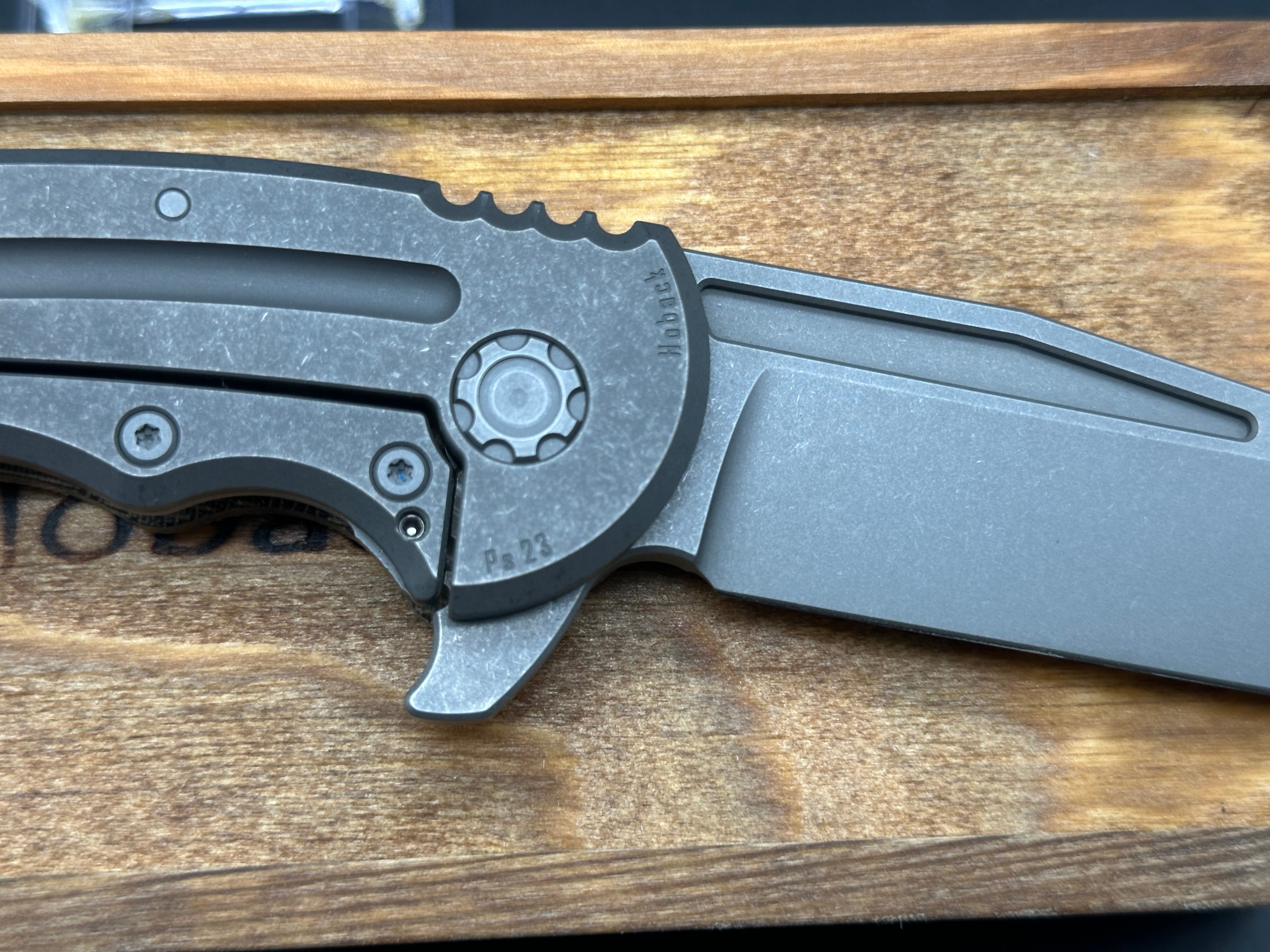 Jake Hoback Husky, Nitro V stonewash blade, titanium green micarta handle