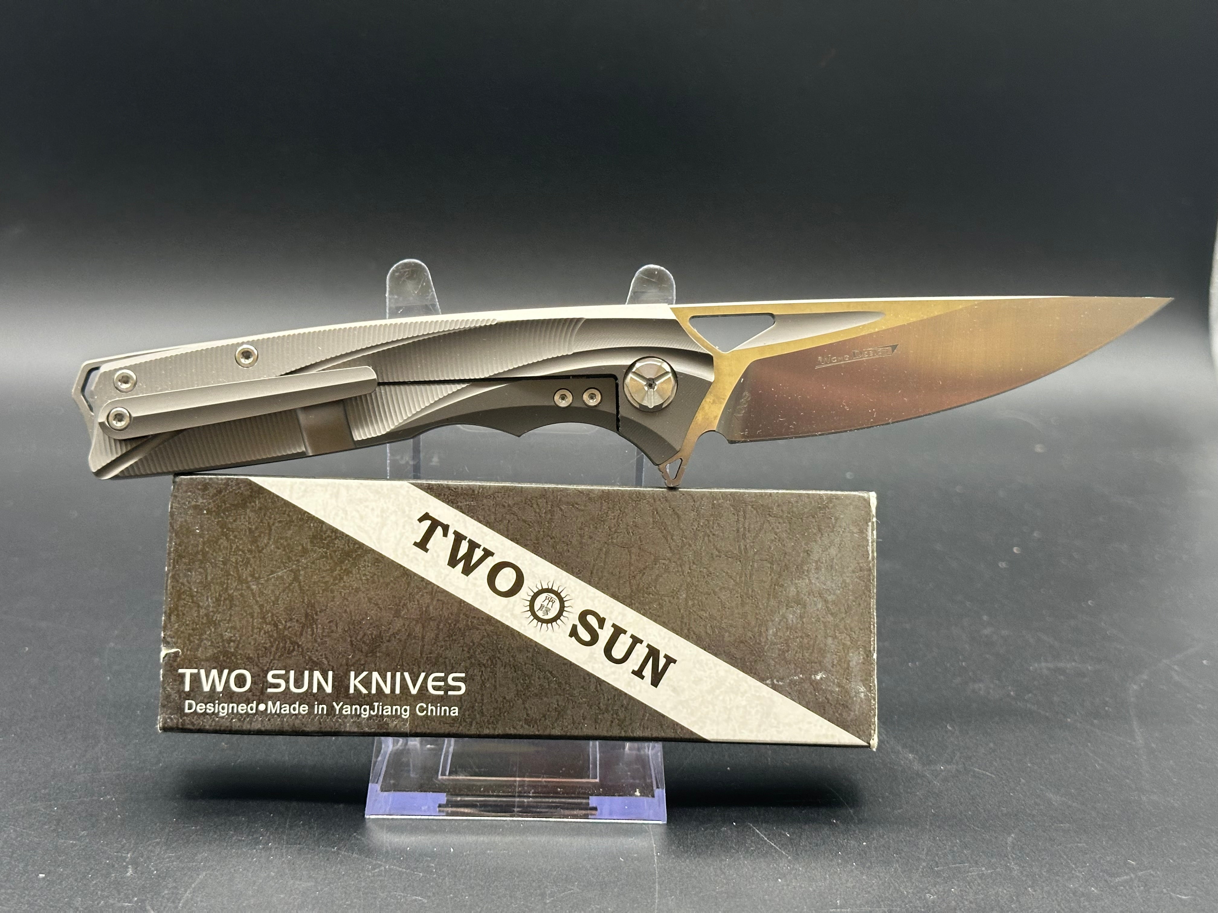 TwoSun TS107 titanium handle w/S90V blade