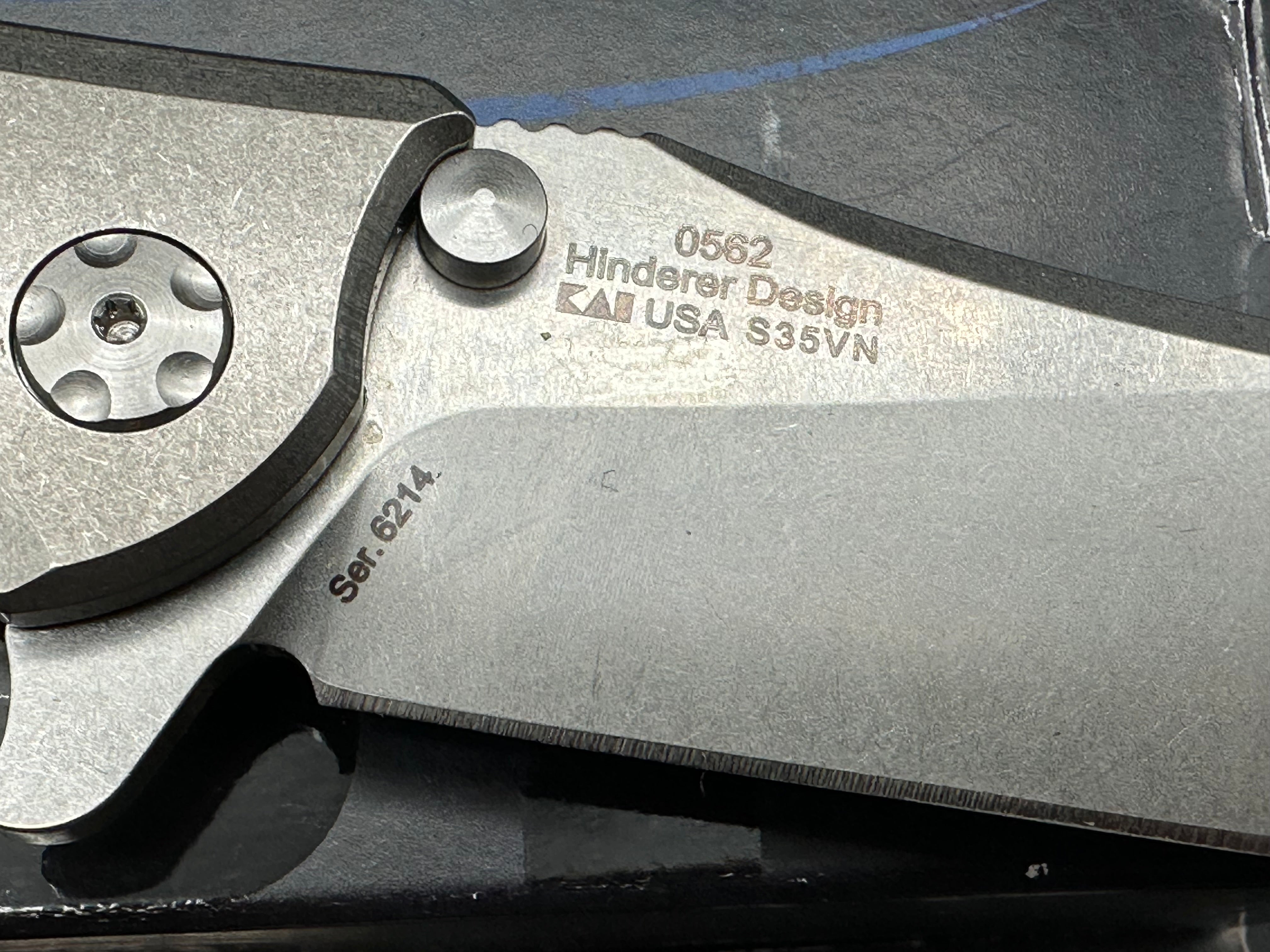 Zero Tolerance Sinkevich 0562, S35VN blade stonewash, carbon fiber handle