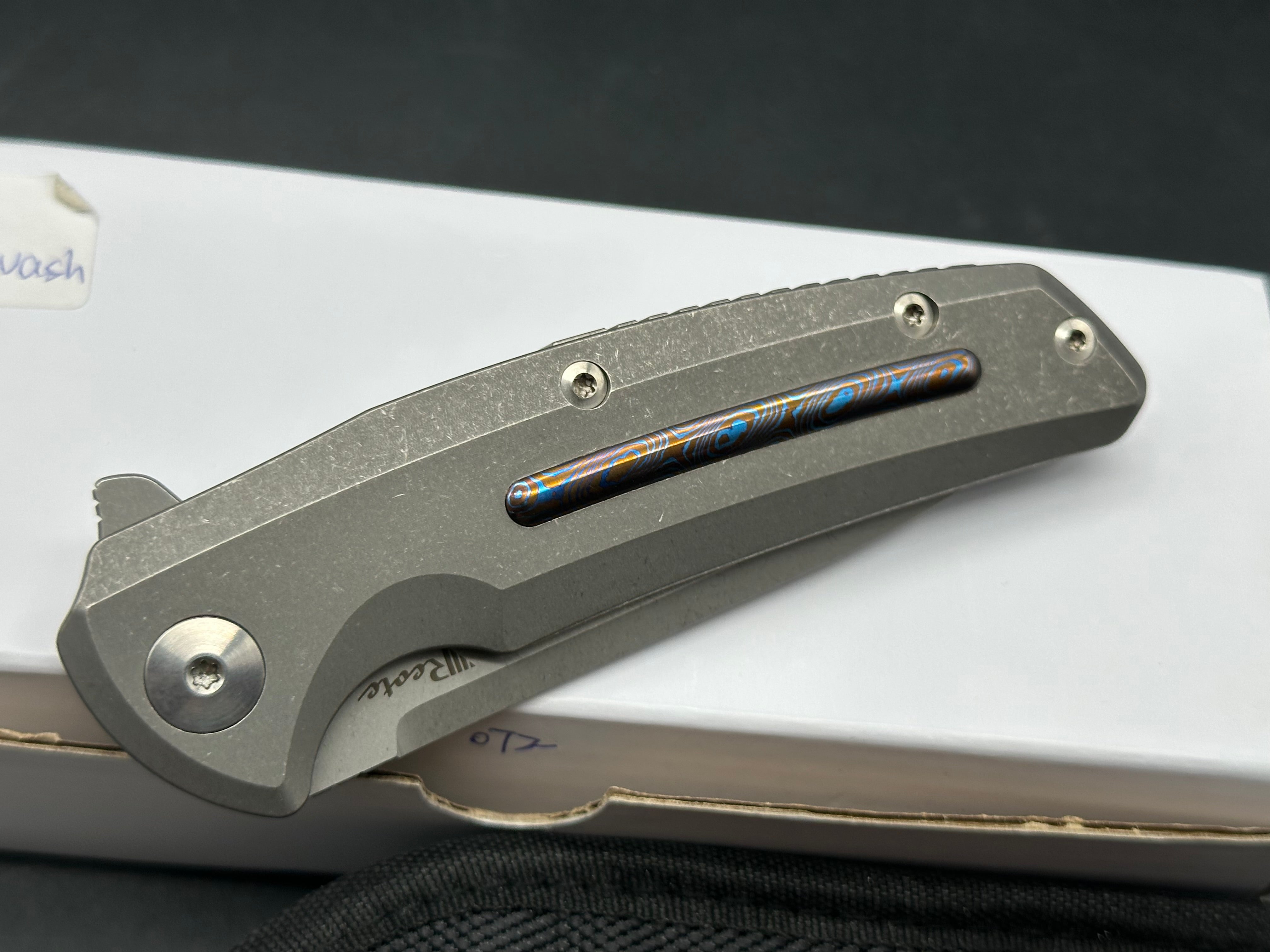 Reate Epoch #072/400, Dark Stonewashed CTS-204P Blade, Dark Stonewashed Ti Handles with Mokuti Inlay