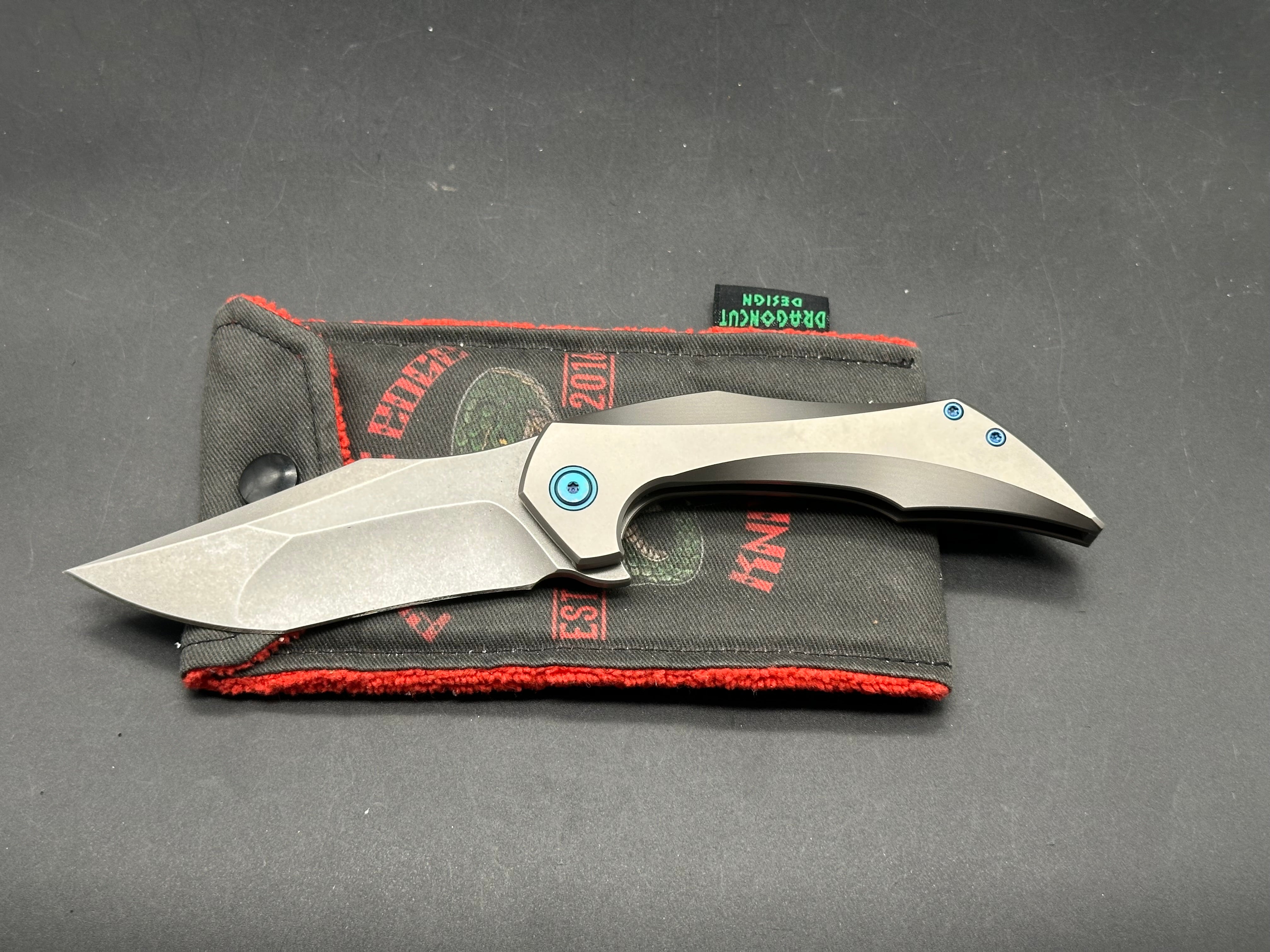 Fanatic Edge Omen V2, Elmax blade, titanium handle