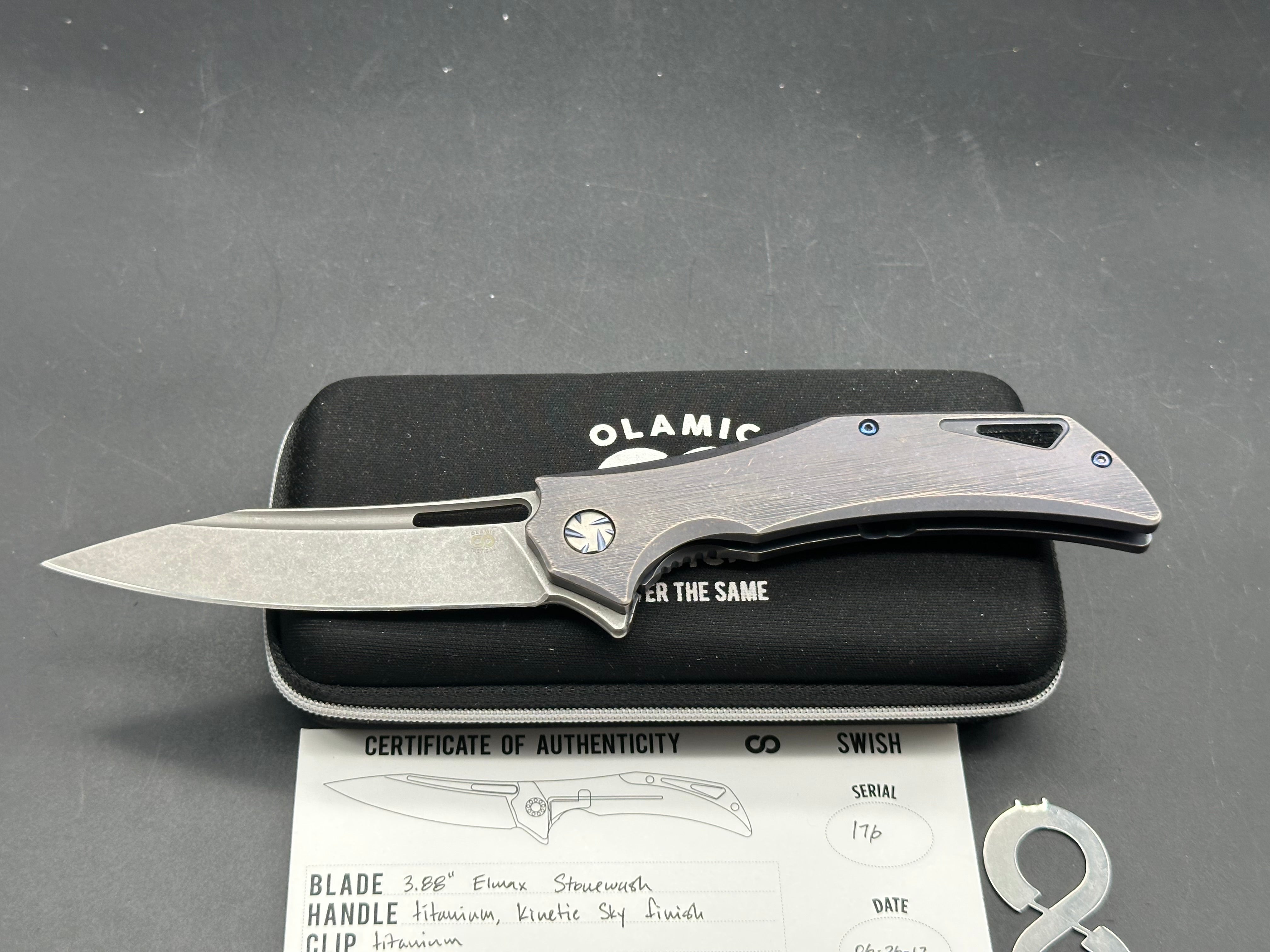 Olamic Swish, Elmax stonewash blade, kinetic sky finish titanium handle