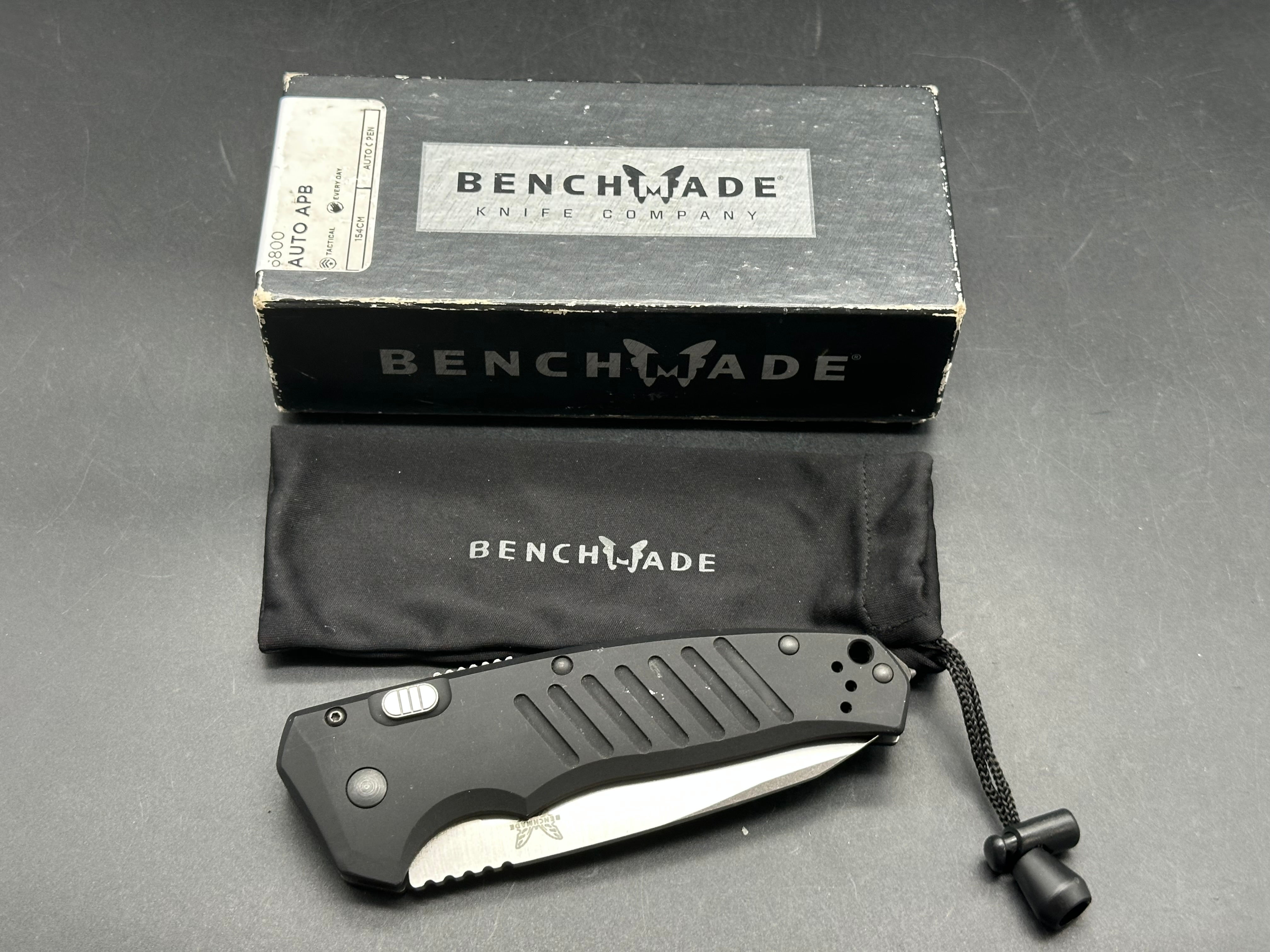 Benchmade Knives: 6800BK Auto APB