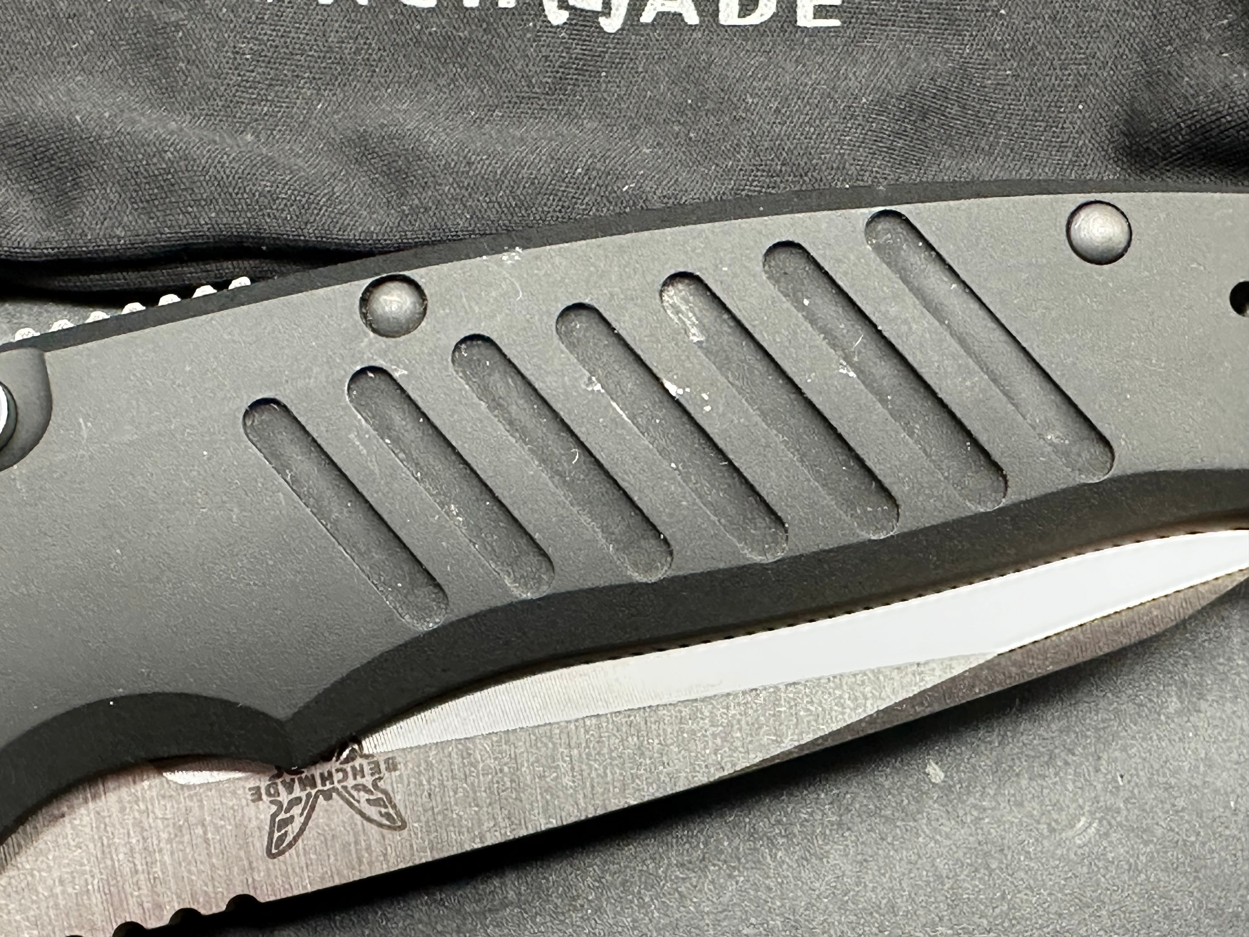 Benchmade Knives: 6800BK Auto APB