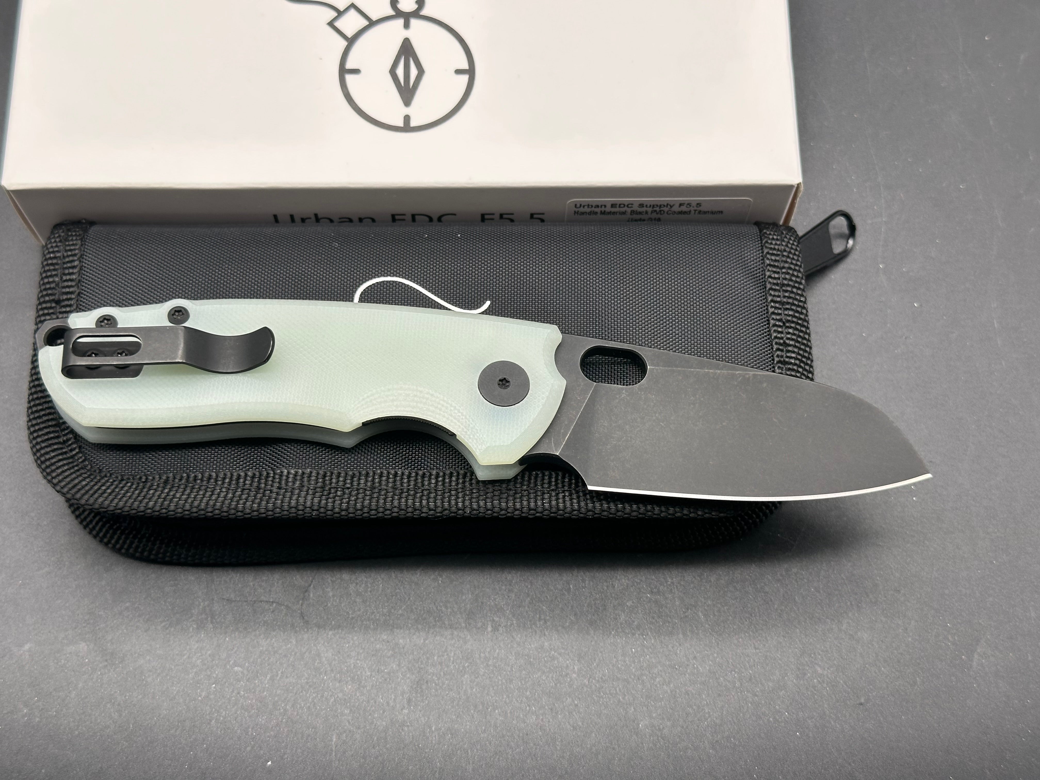 Urban EDC F5.5, Black PVD M390 Blade, Jade G10 Handles
