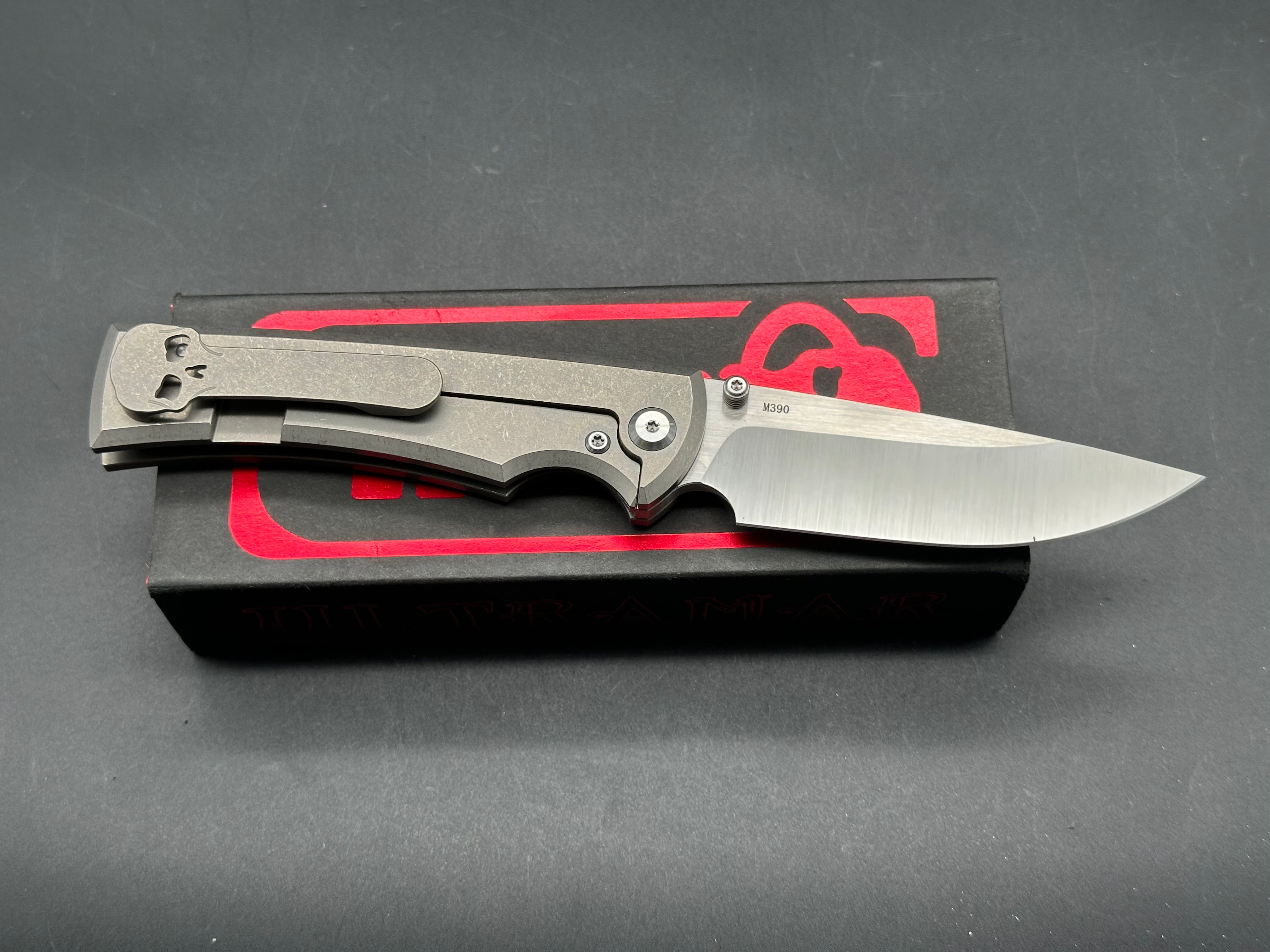 Chaves Liberation 229 Seigaiha Motif Titanium - Urban EDC Exclusive, Belt Satin M390 Blade
