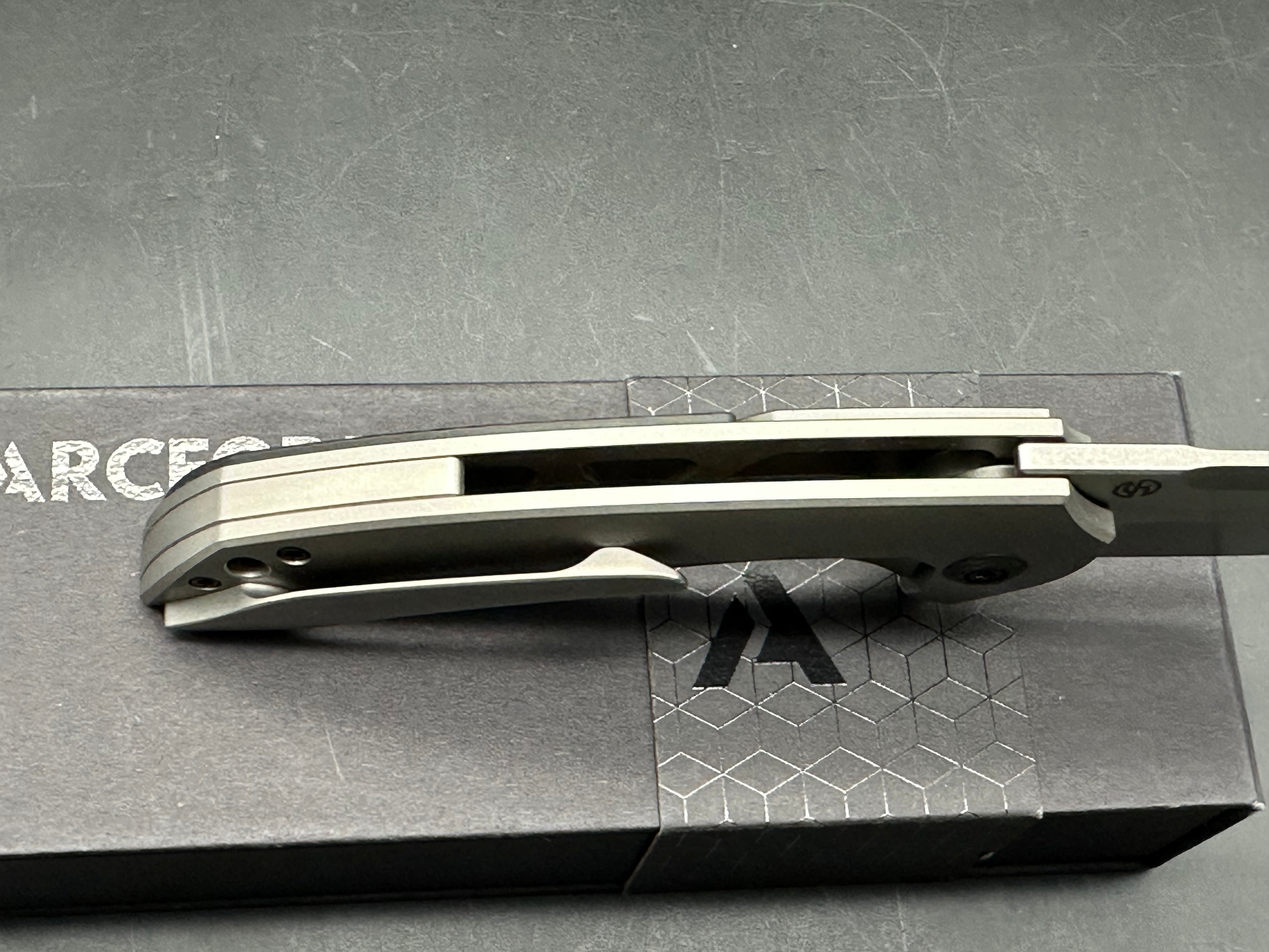 Arcform Catalyst: Geoff Blauvelt design. 3.5 inch CPM-S35VN blade. Frame lock. Titanium and carbon fiber handle