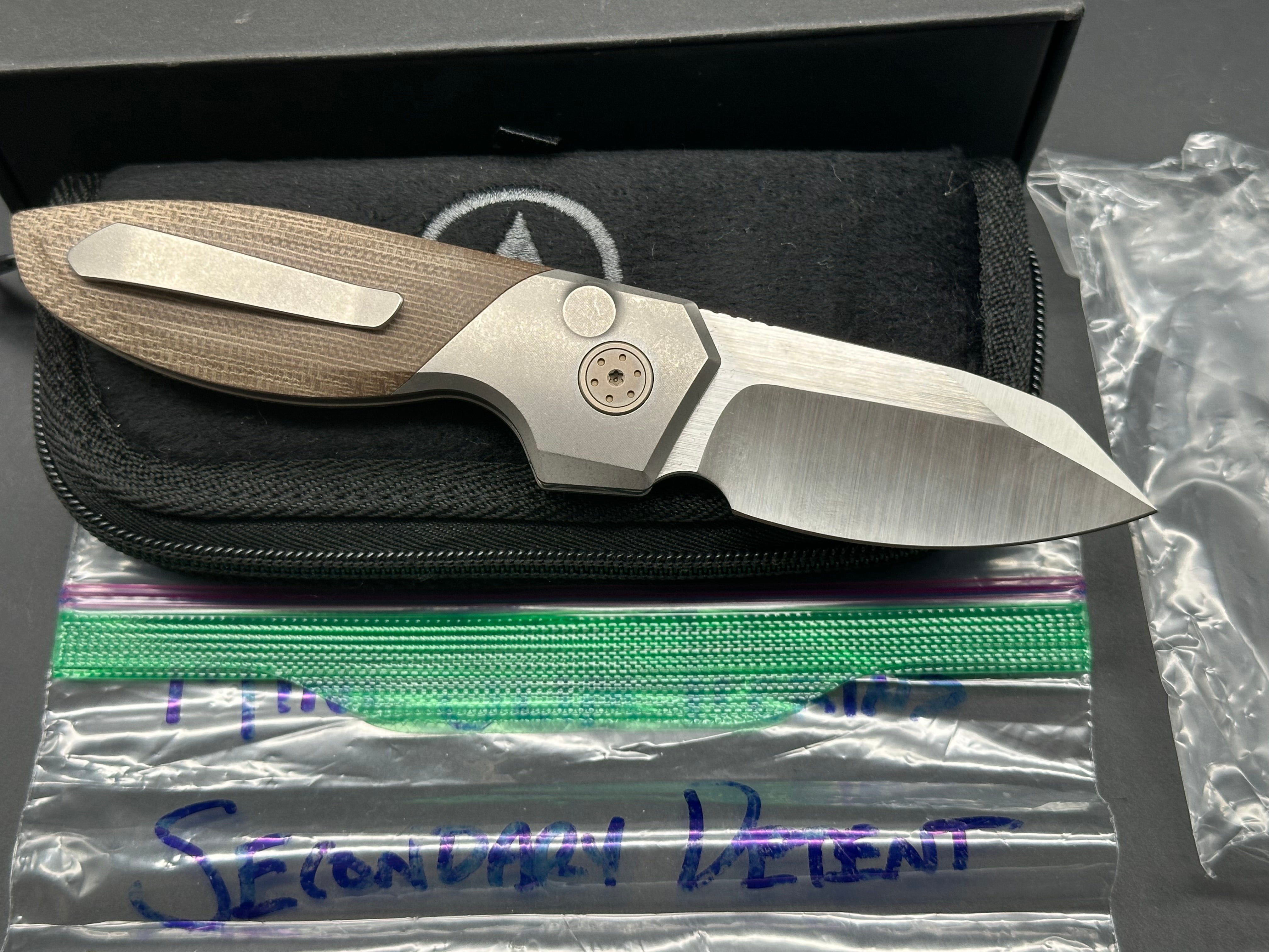 Alliance Designs Mini Slim Pickins (Micarta)