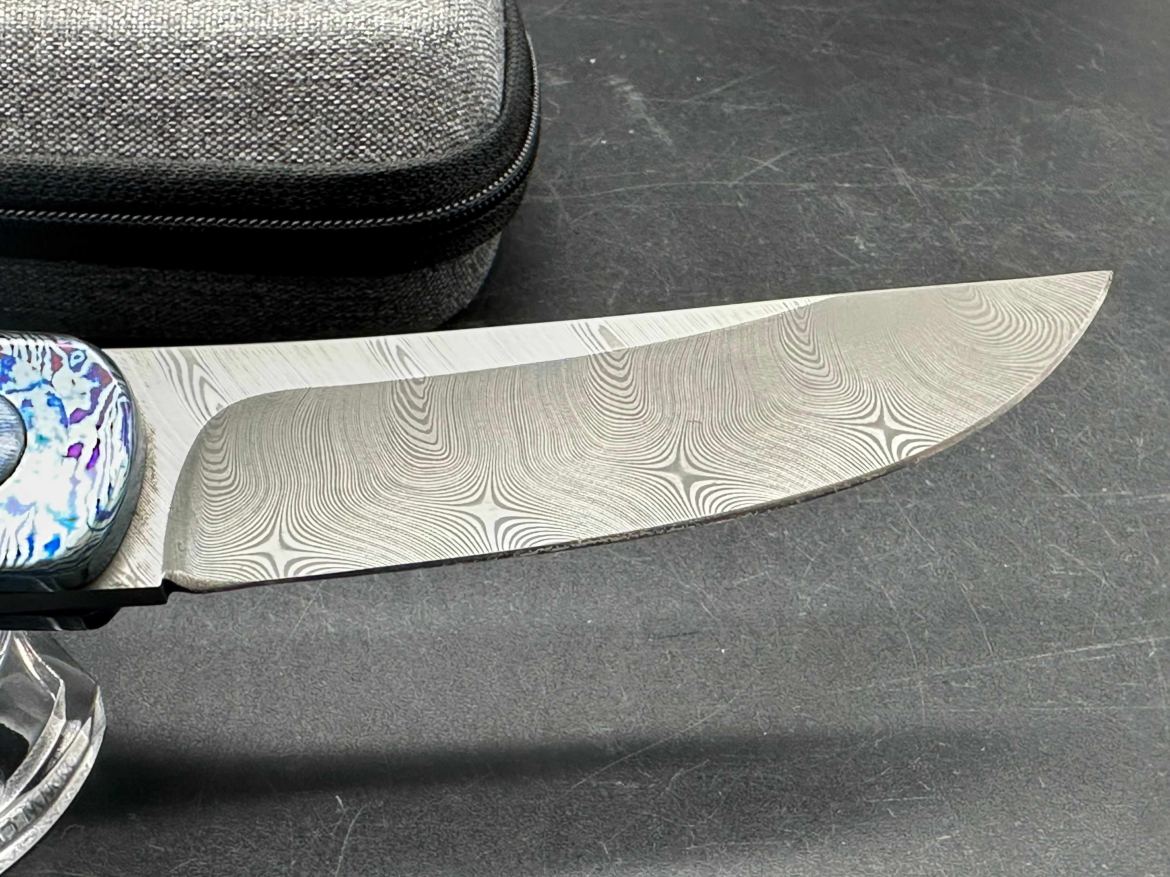 Pieter Annandale Custom Folder Designed and forged by esteemed South African knifemaker Pieter Annandale