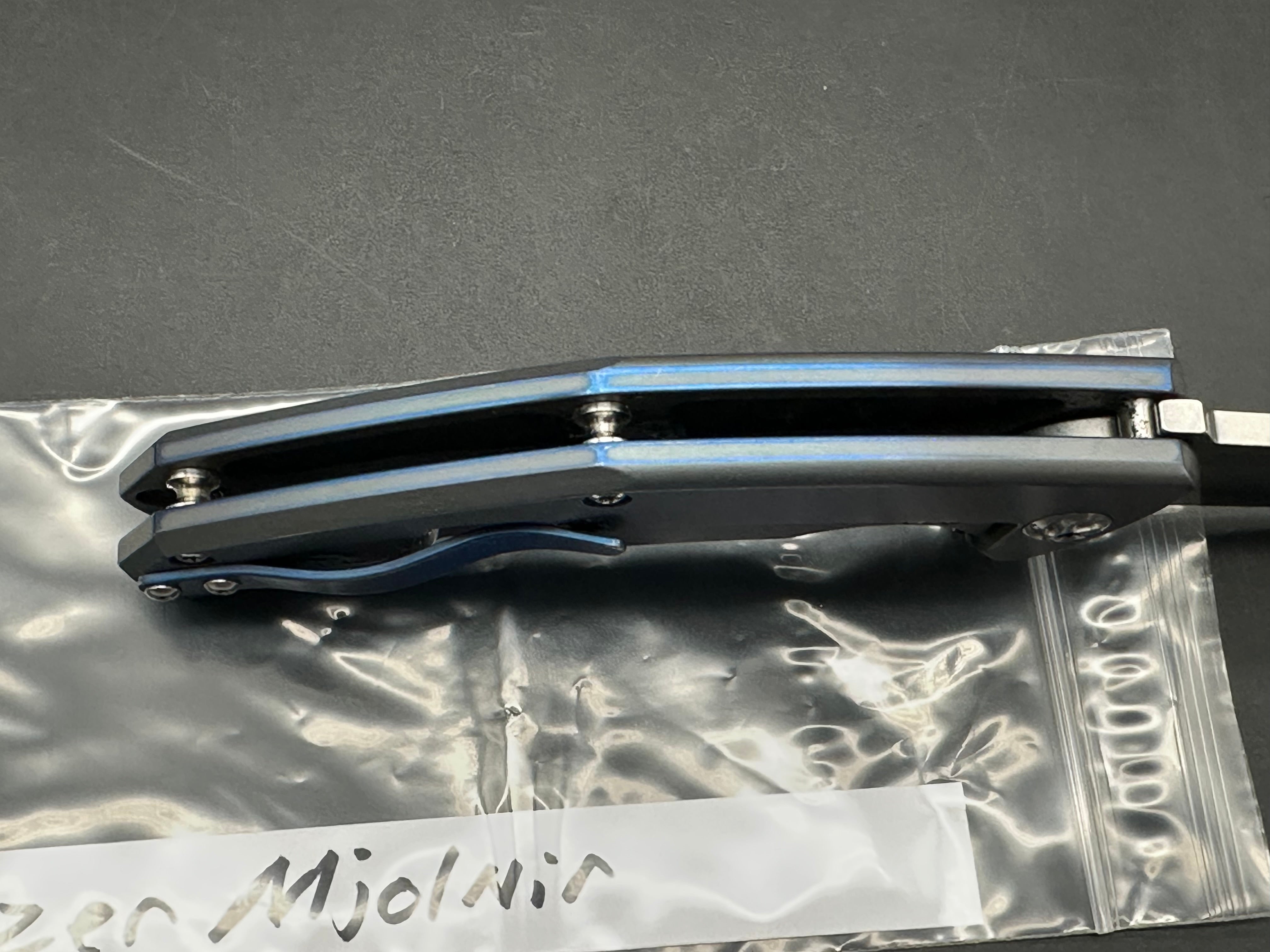 Kizer Mjolnir titanium handle w/M390 blade