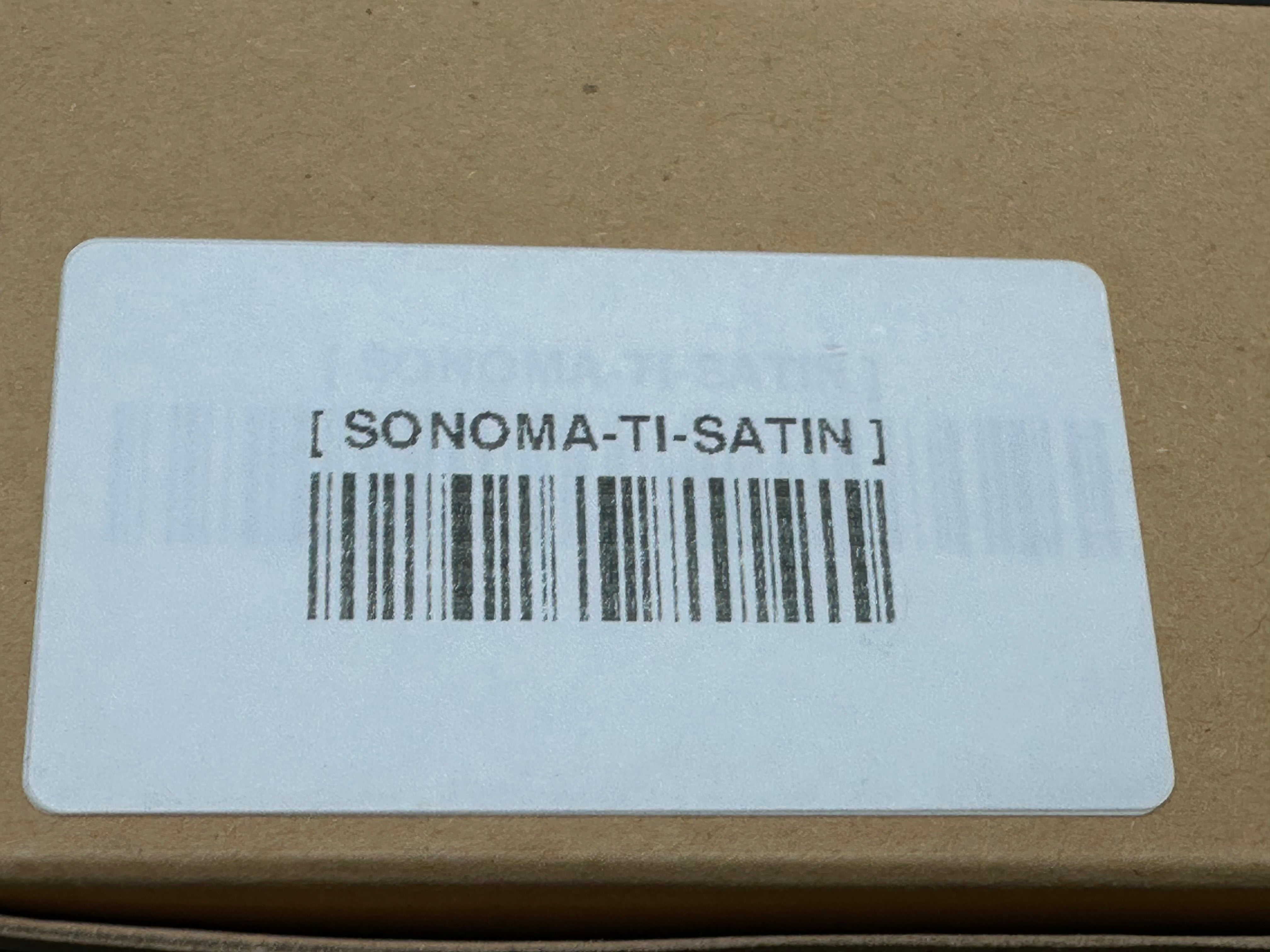 Giant Mouse Sonoma 3.5 inch satin, drop point M390 blade. Titanium stonewashed handles