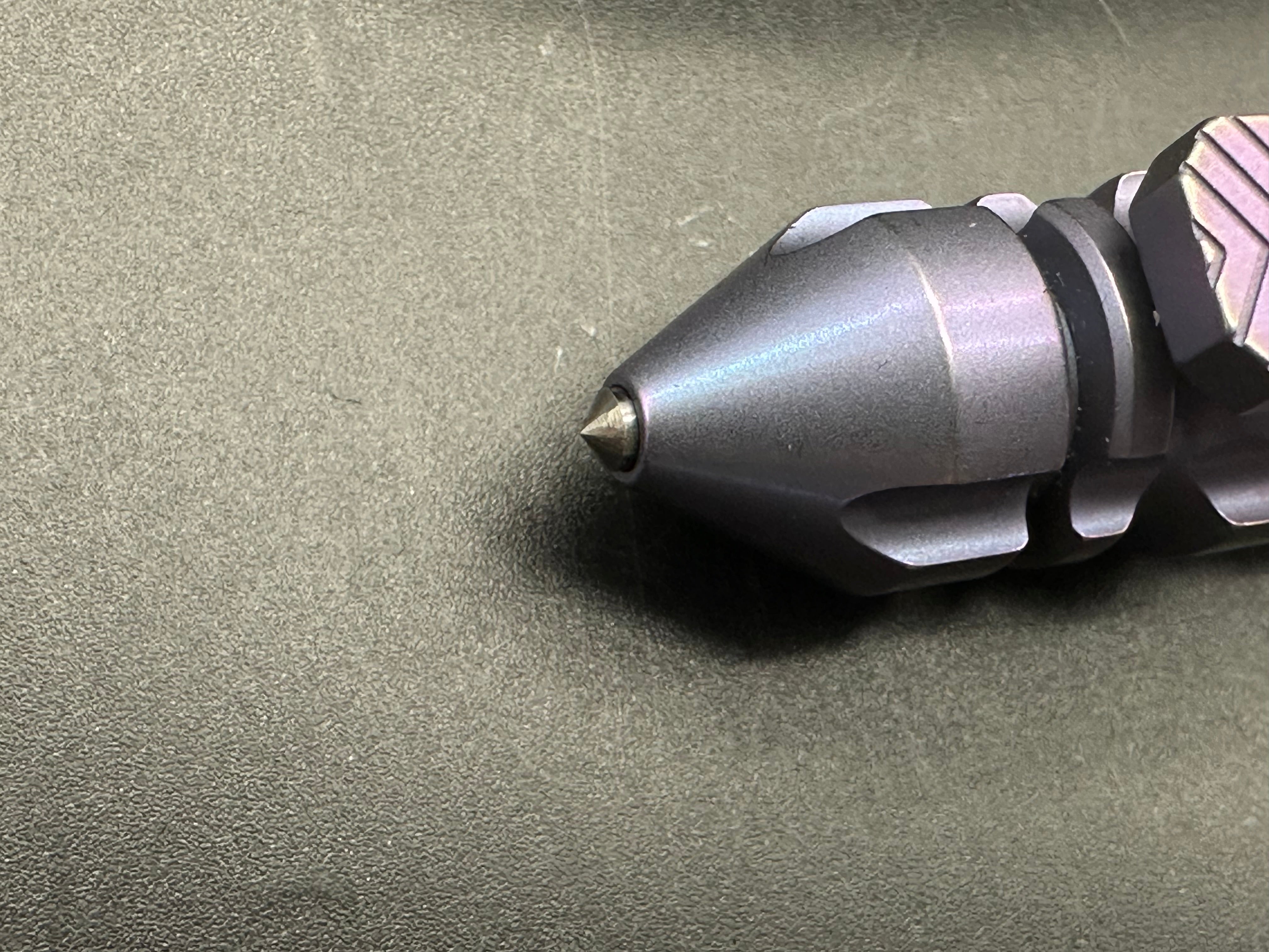 Midgards Messer "Fat Boy" pen titanium/bolt action