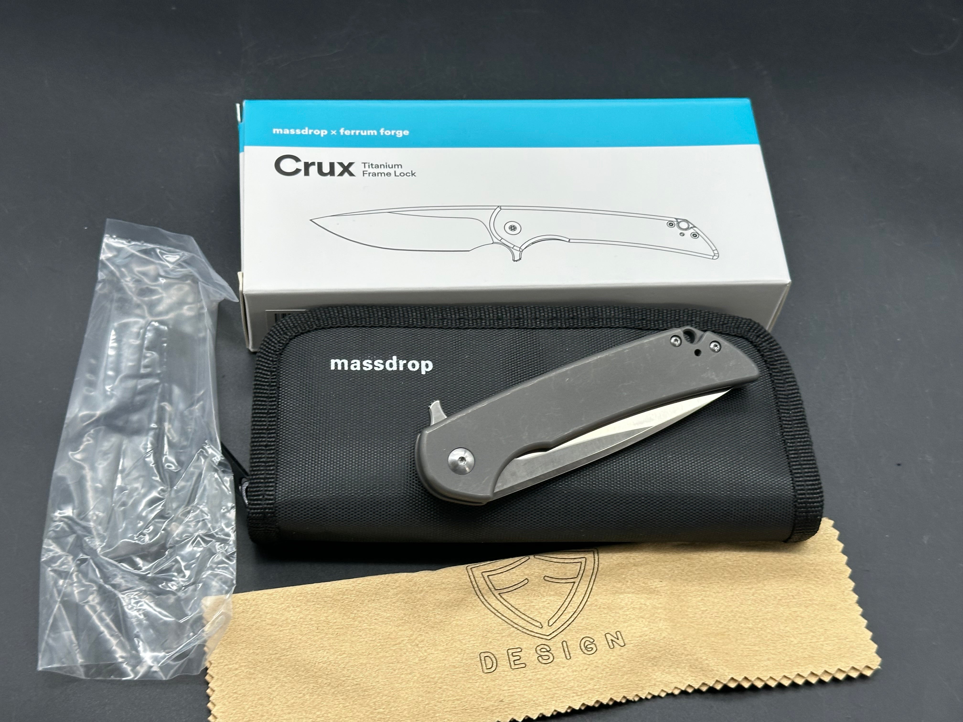 Massdrop Ferrum Forge Crux Titanium handle w/S35VN blade