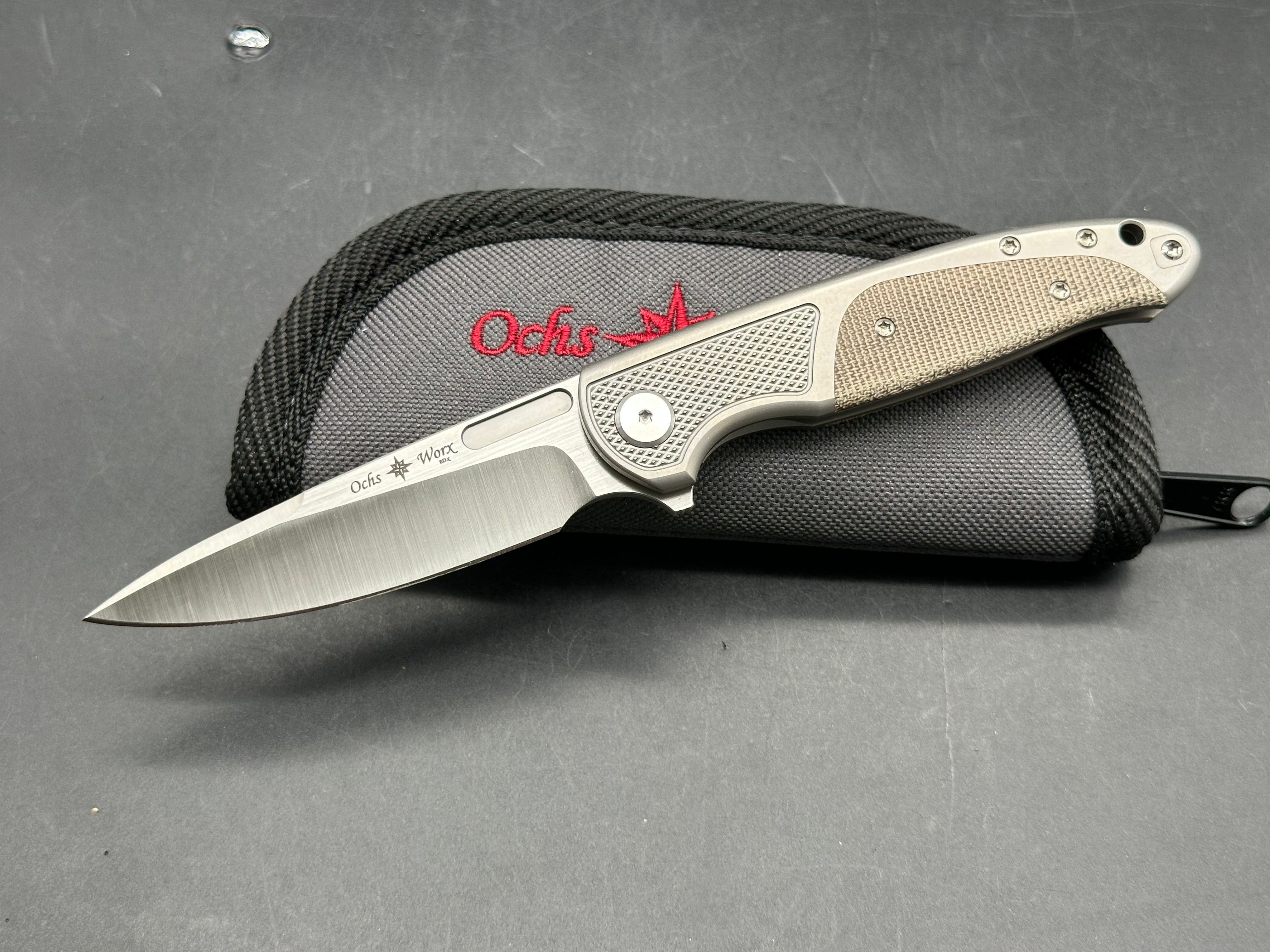 Ochs Worx Osprey EDX. Designed by Eric Ochs, 3.25 inch hollow grind, satin finish Bohler M390 two tone blade