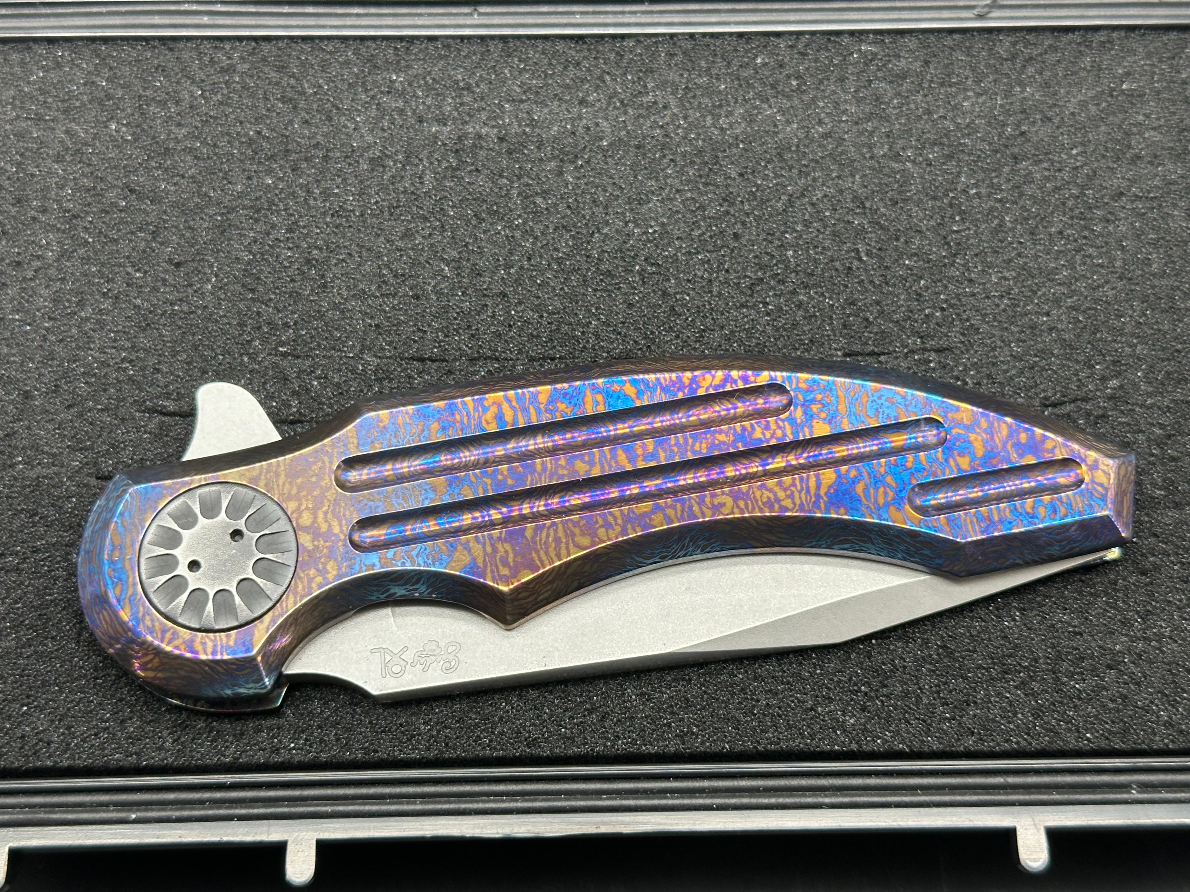 Gudy Van Poppel Ferox 3.5 inch acid washed clip point N360 blade Milled Timascus frame