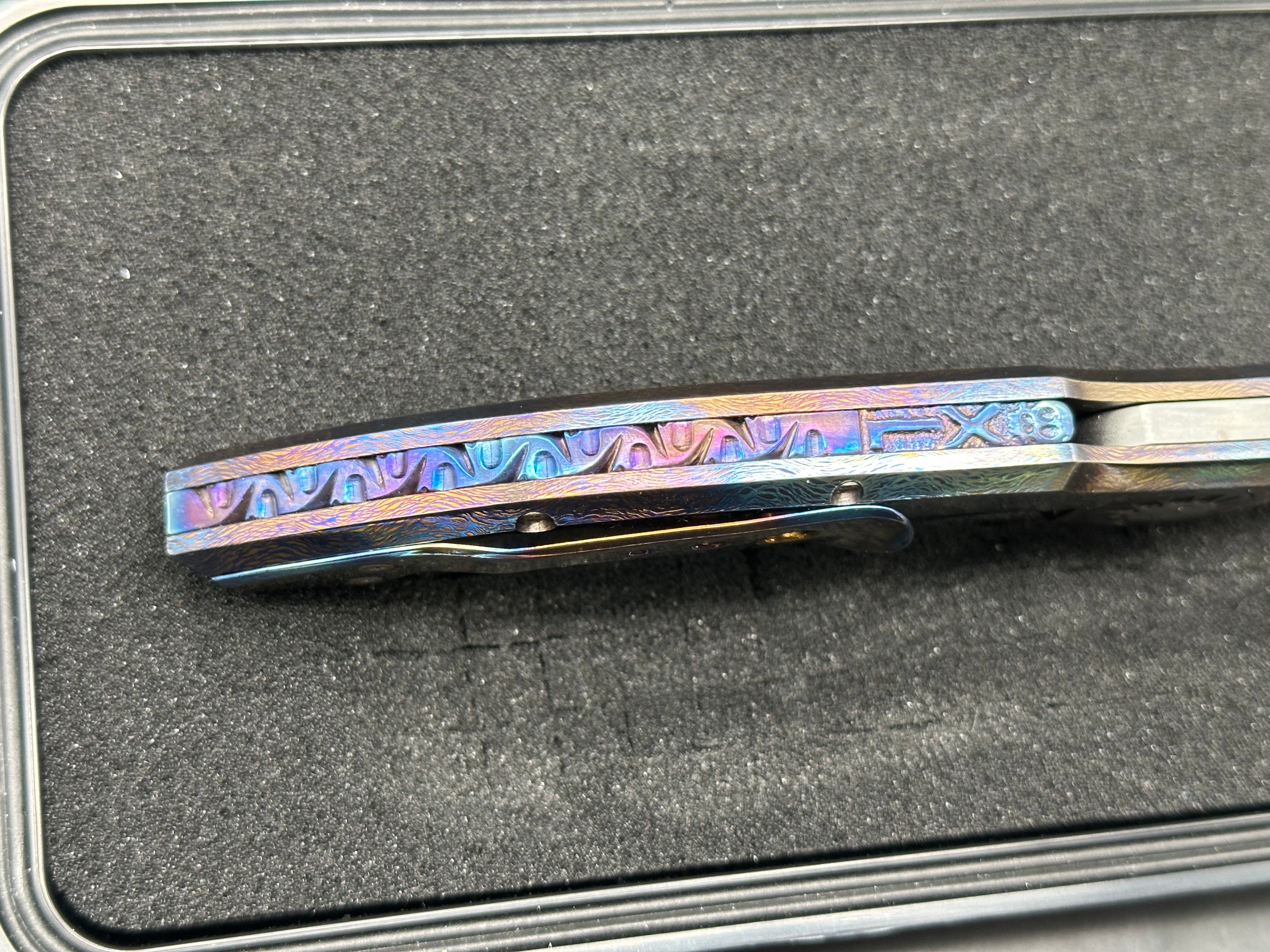 Gudy Van Poppel Ferox 3.5 inch acid washed clip point N360 blade Milled Timascus frame