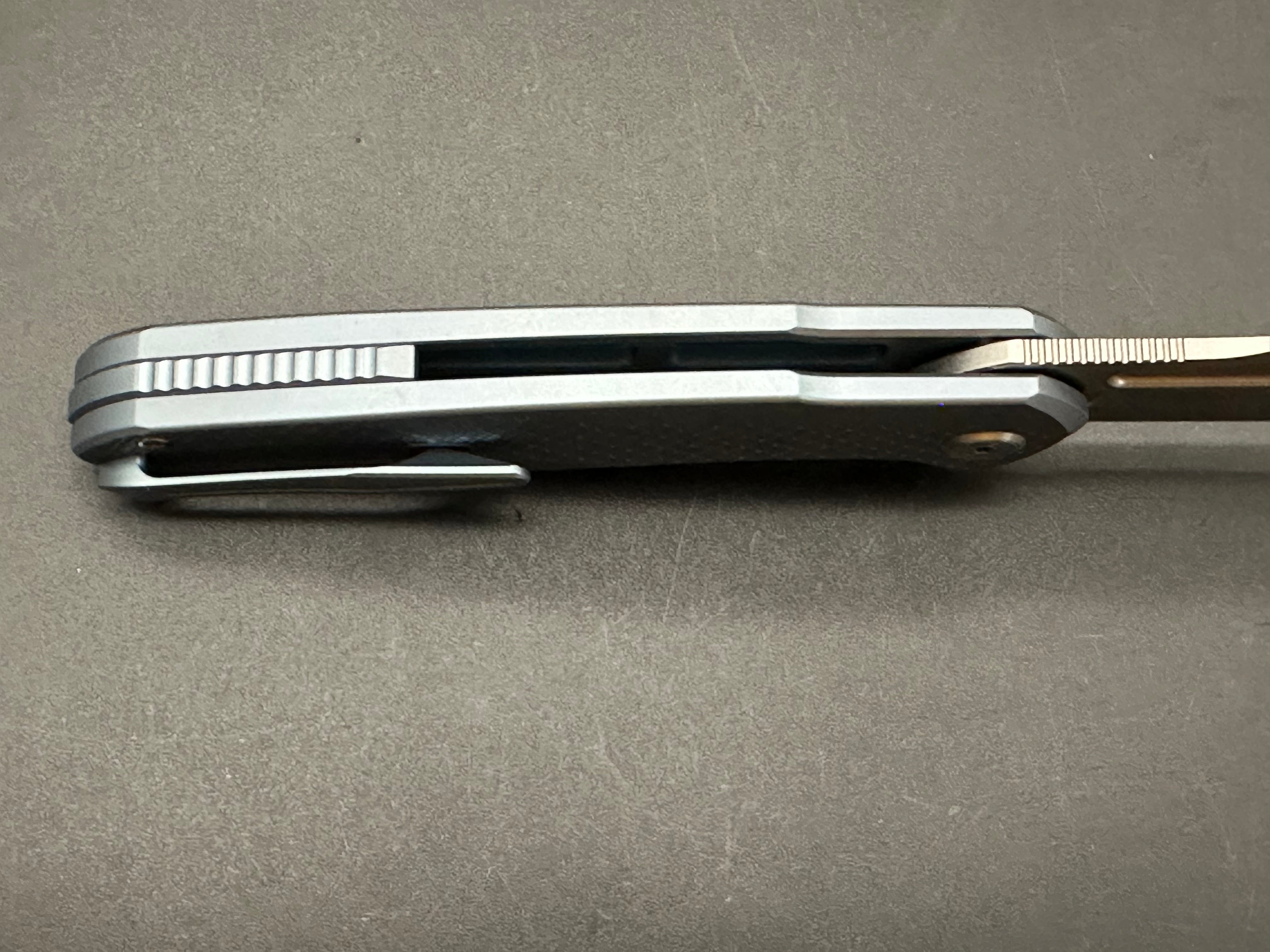 T.W. Price Reyne Stonewashed Blade / 32v Blue Handle Magnacut blade