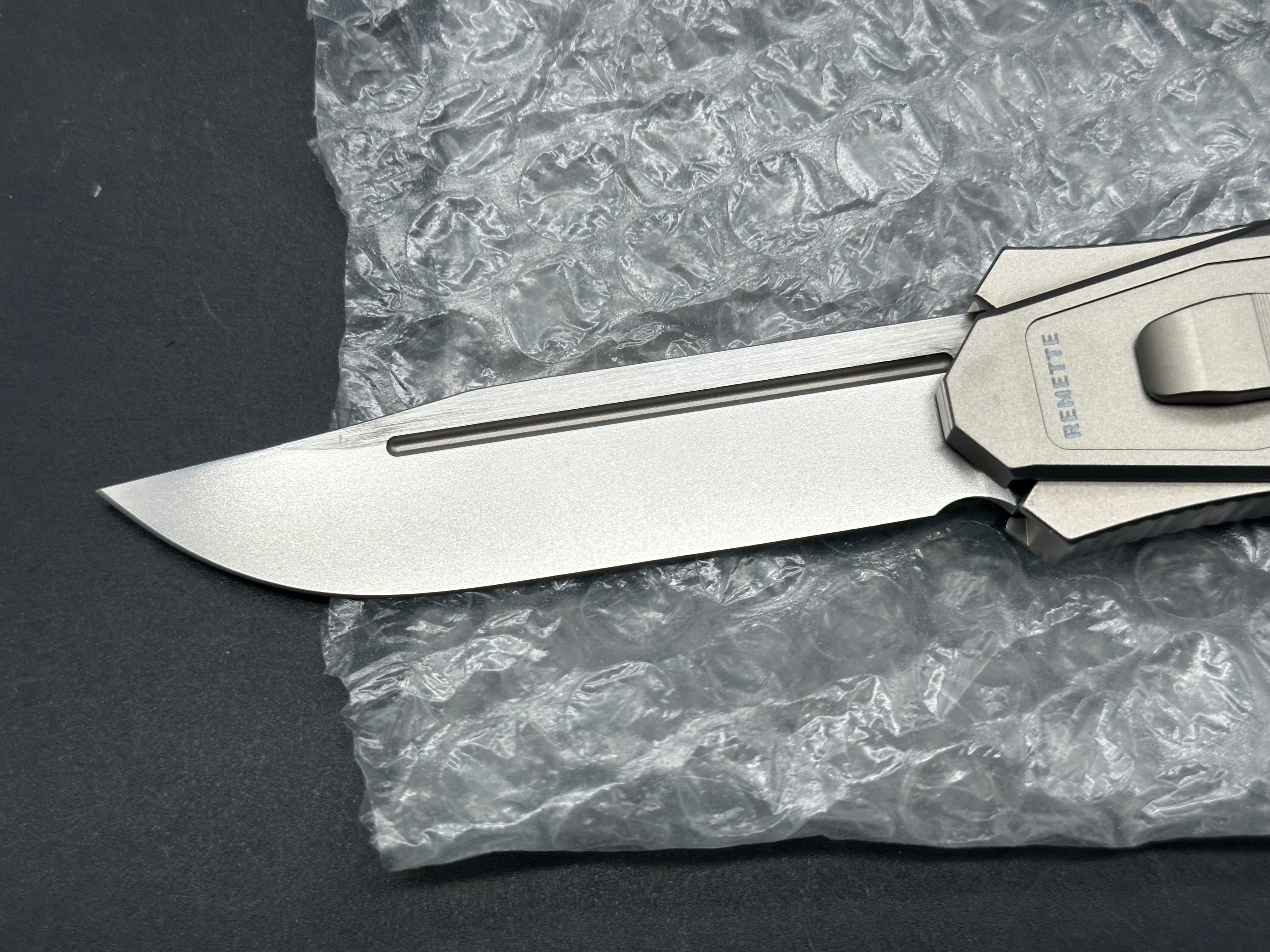 Remette Swordfish titanium handle w/M390 blade