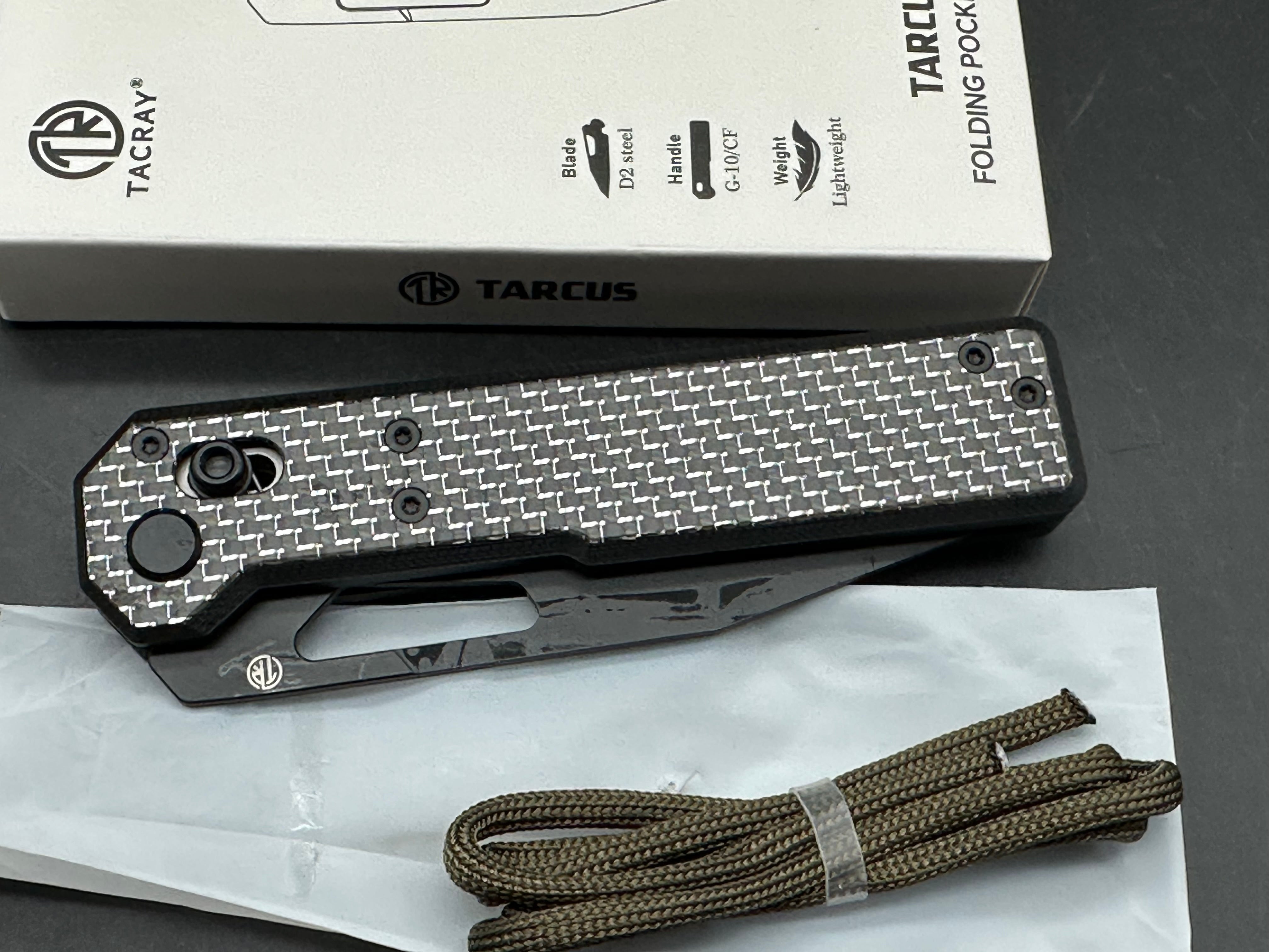 Tacray Tarcus 3.5" D2 DLC Coated Blade with Silver Carbon Fiber and Black G10 Laminate Scales