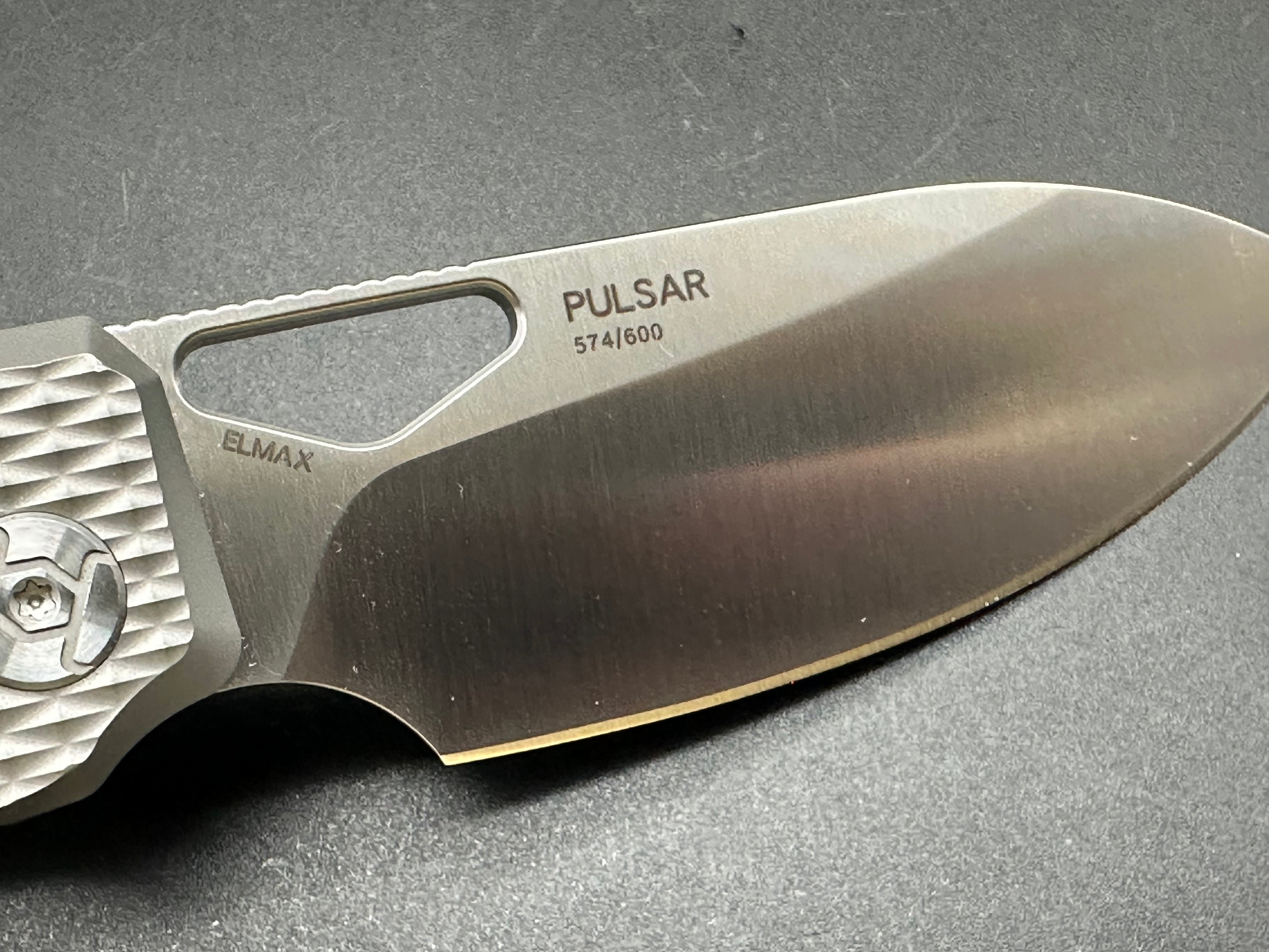 Kunwu Knives PULSAR Elmax Diamond Textured Titanium