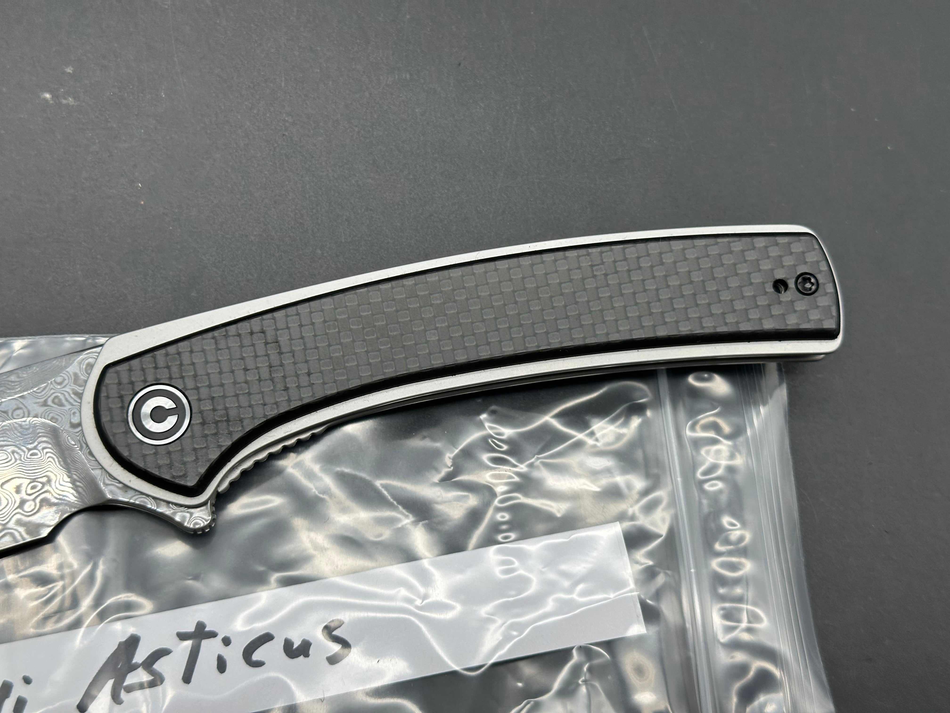 Civivi Asticus CF/G10 scales w/Damascus blade