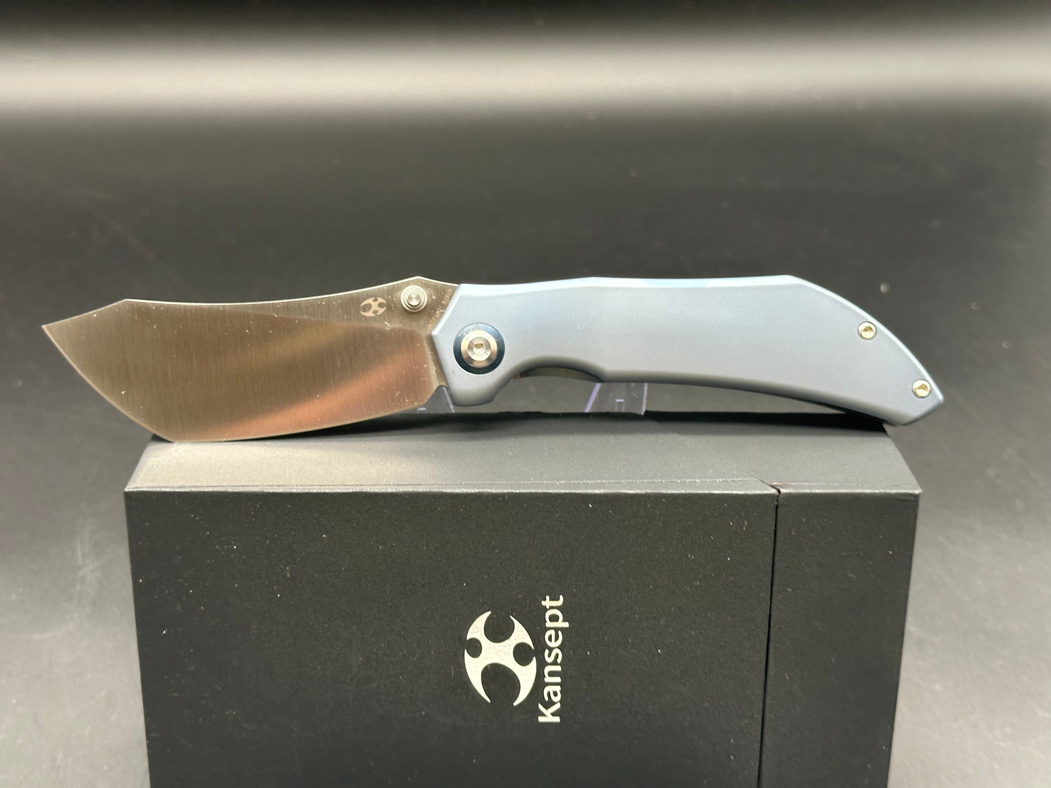 KANSEPT TIPPER FOLDING KNIFE BLUE TITANIUM HANDLE S35VN WHARNCLIFFE PLAIN EDGE
