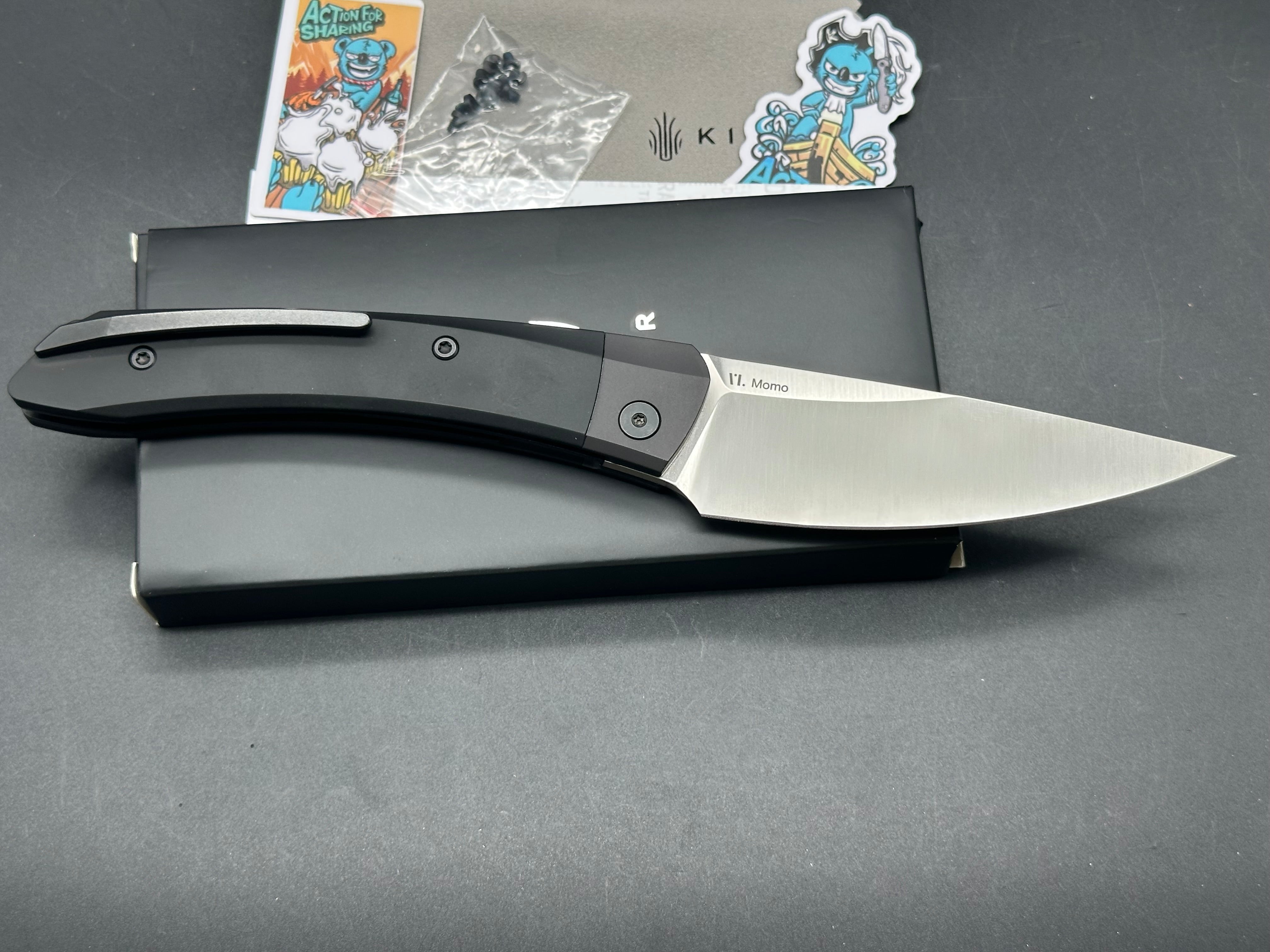 Kizer Momo Liner Lock Knife Black Aluminum (4.2" Satin)