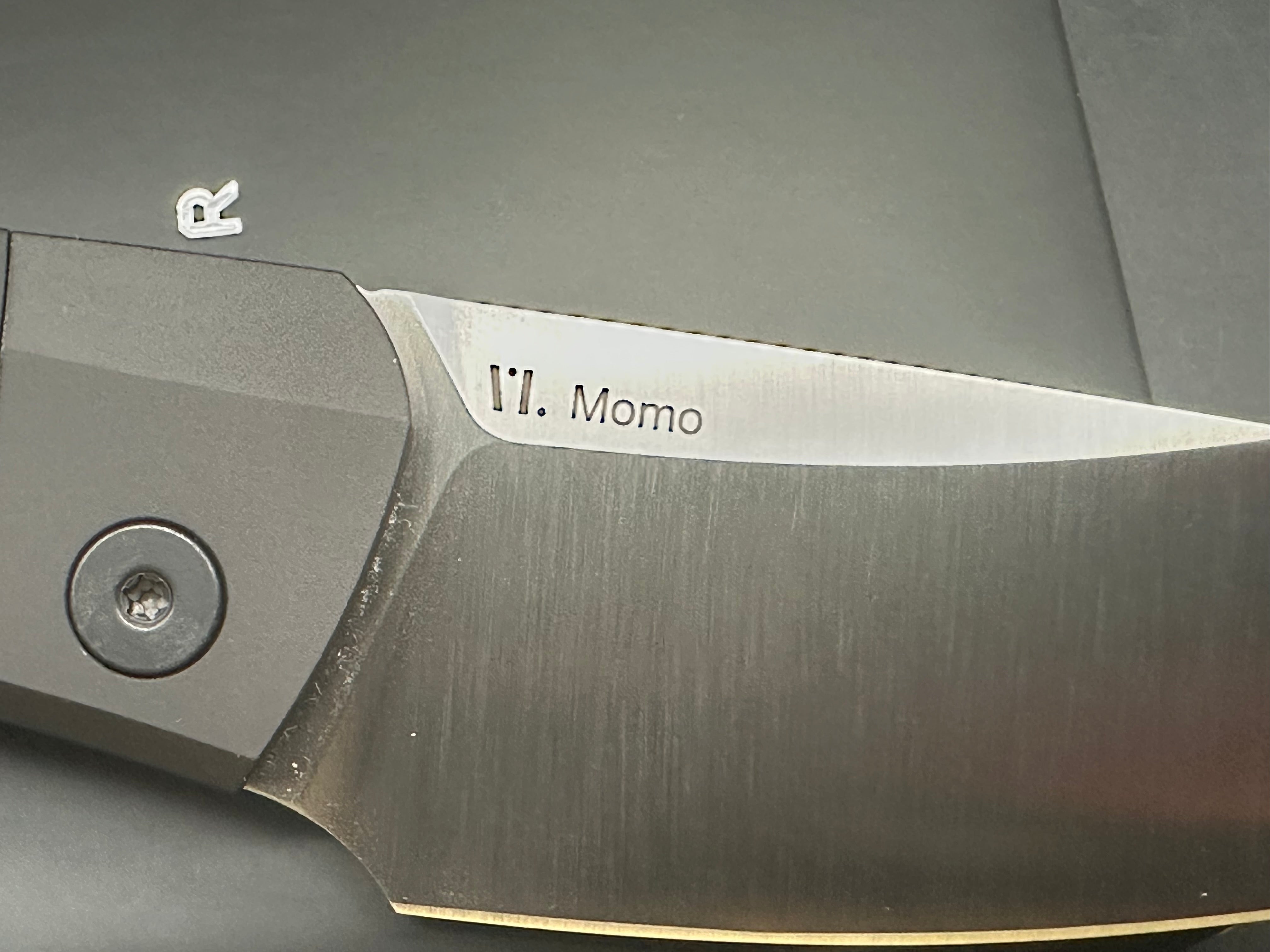 Kizer Momo Liner Lock Knife Black Aluminum (4.2" Satin)