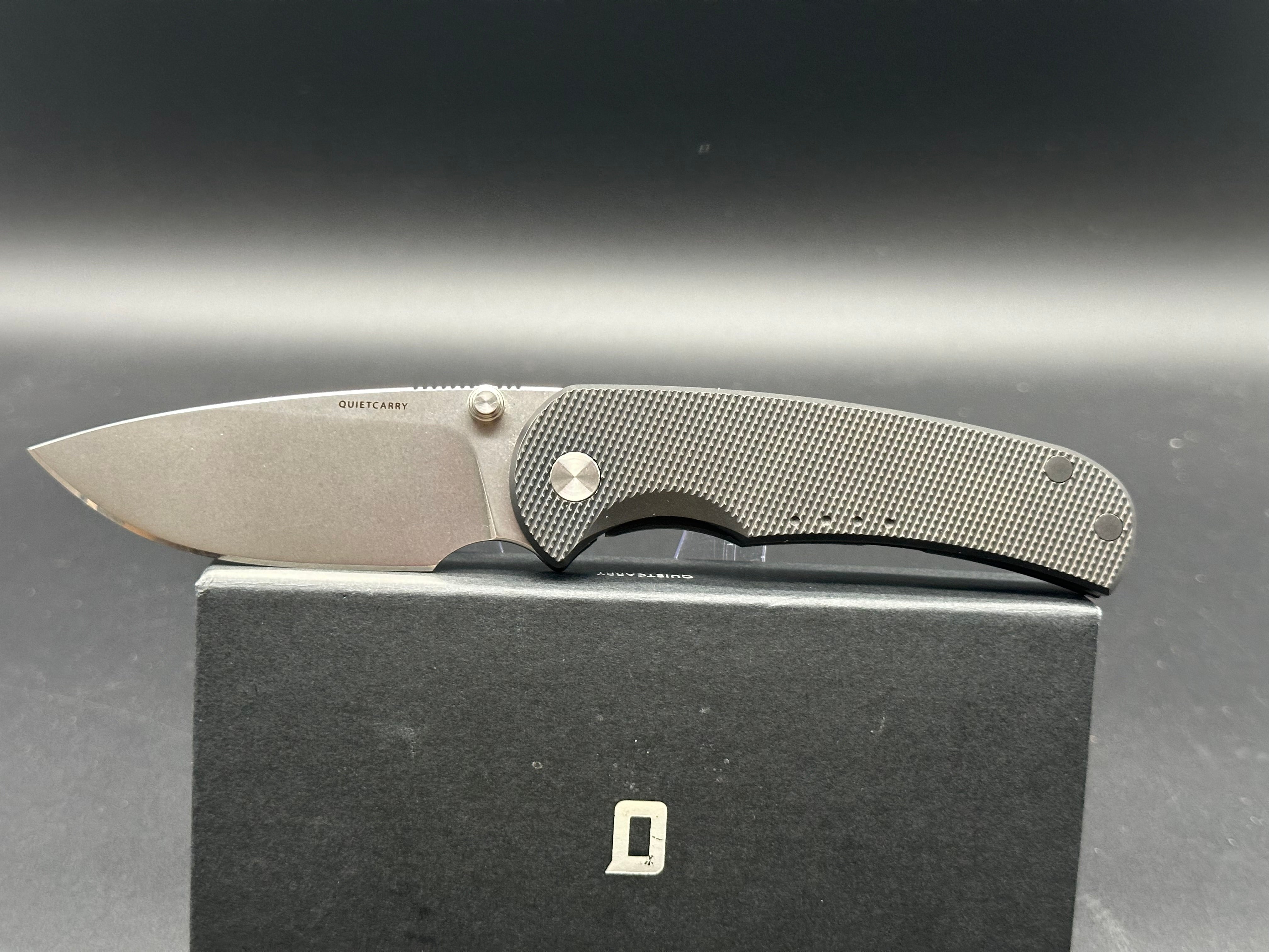 Quiet Carry The Drift stonewashed Vanax superclean blade knurled titanium handle