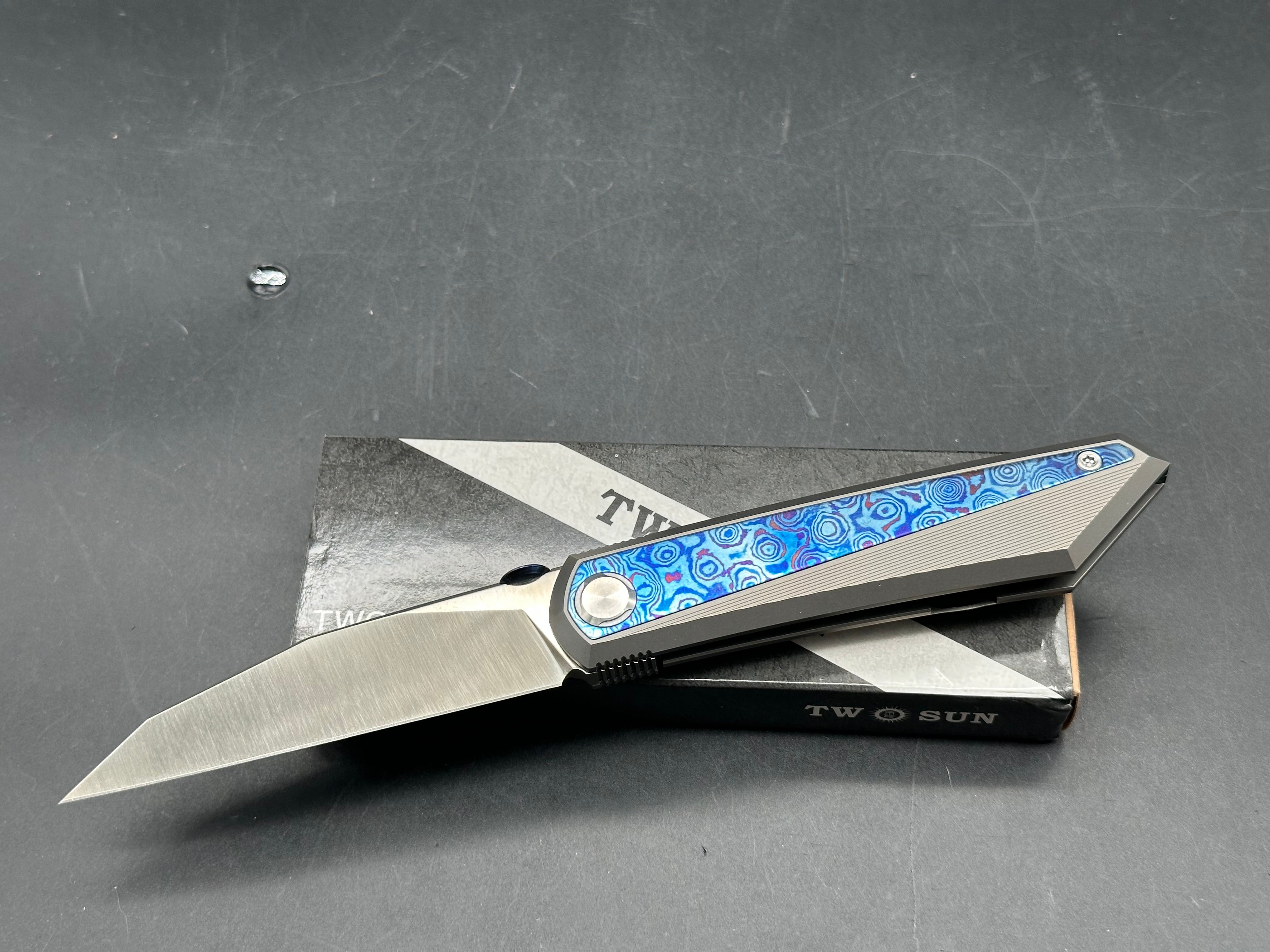 TWOSUN FOLDING KNIFE TITANIUM/TIMASCUS HANDLE S90V PLAIN EDGE SATIN FINISH TS139