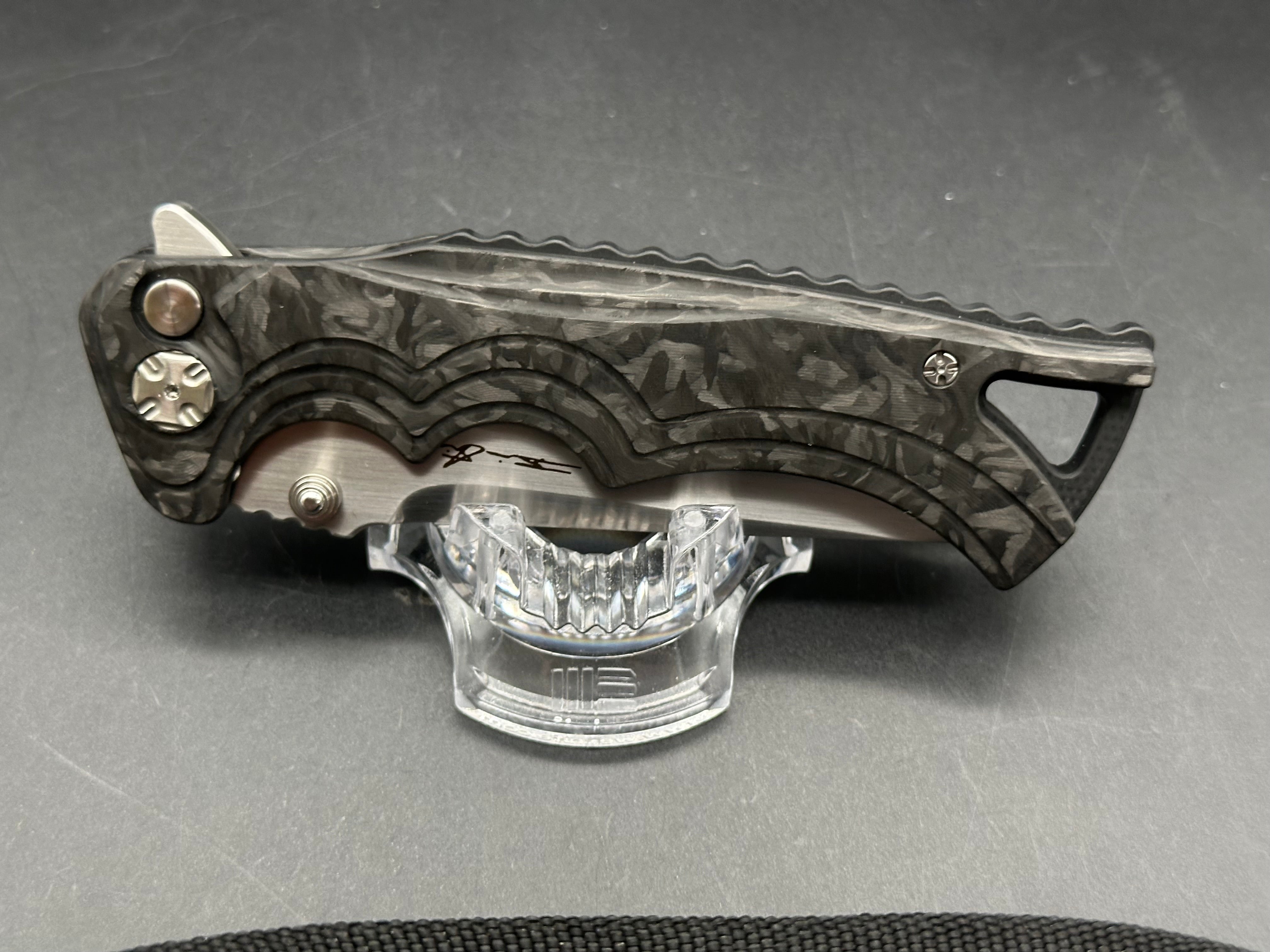 Brian Tighe Tighe Fighter Carbon Fiber scales w/RWL34 Blade