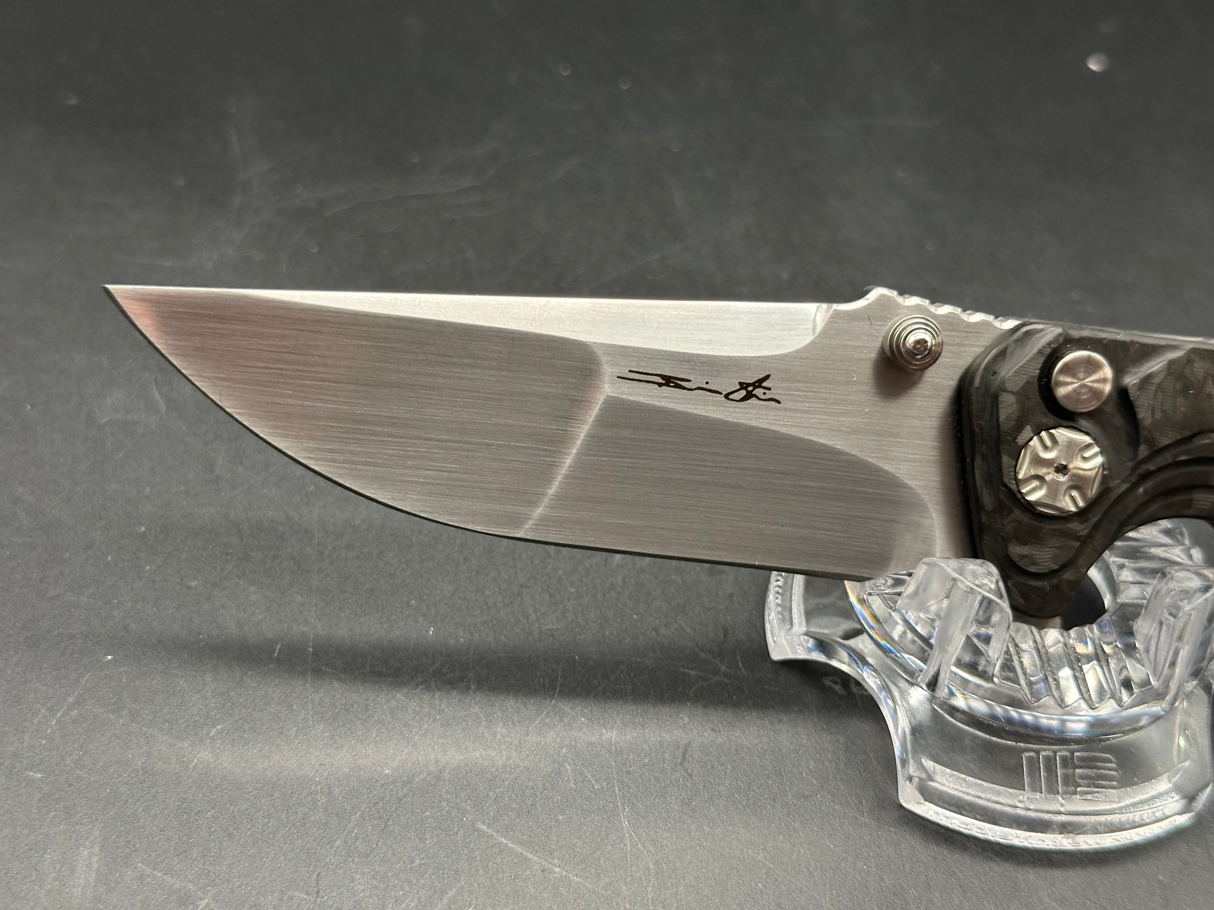 Brian Tighe Tighe Fighter Carbon Fiber scales w/RWL34 Blade