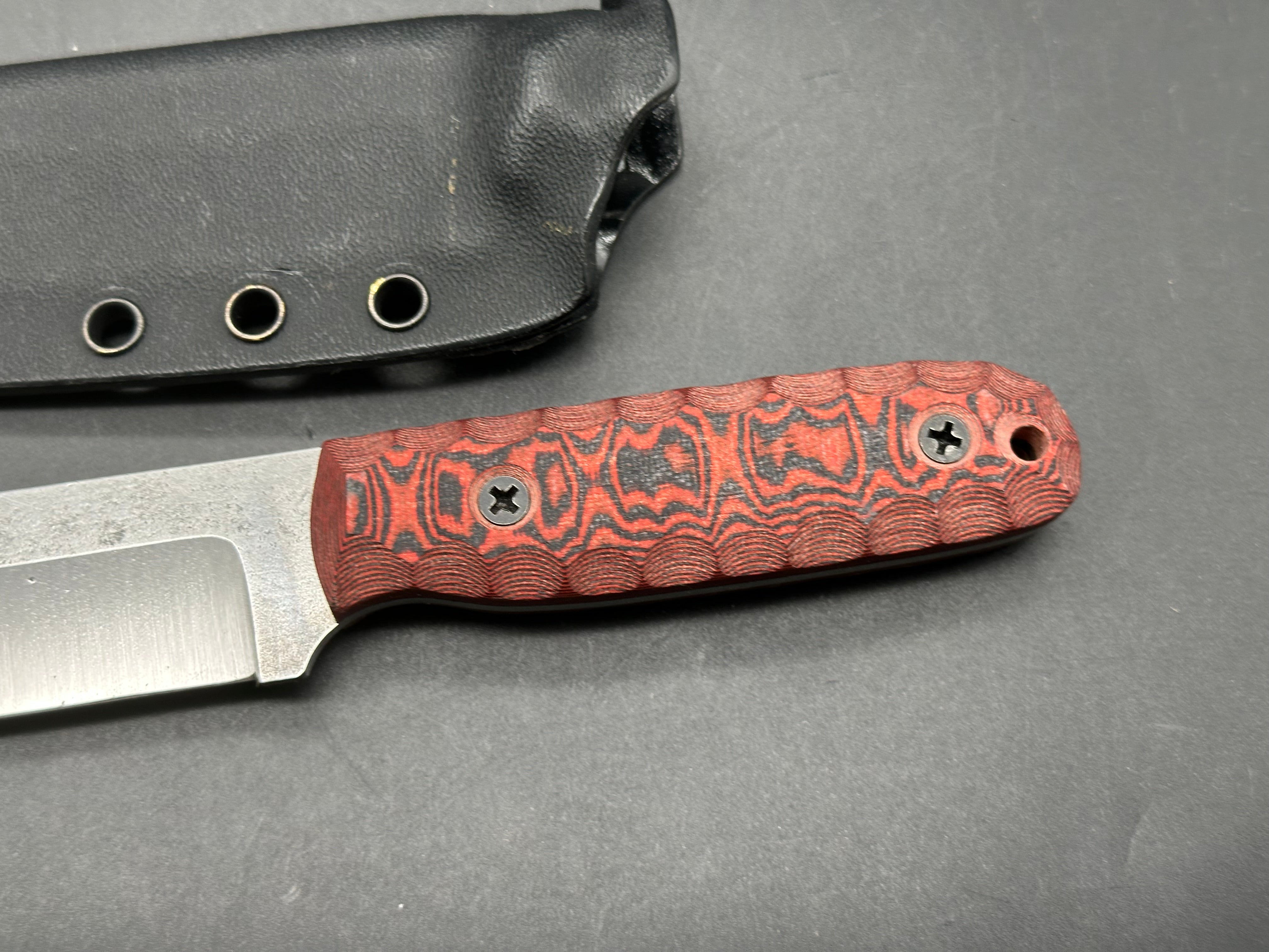 BGM Knives Kephart with black/red G-10 scales in 52100 steel