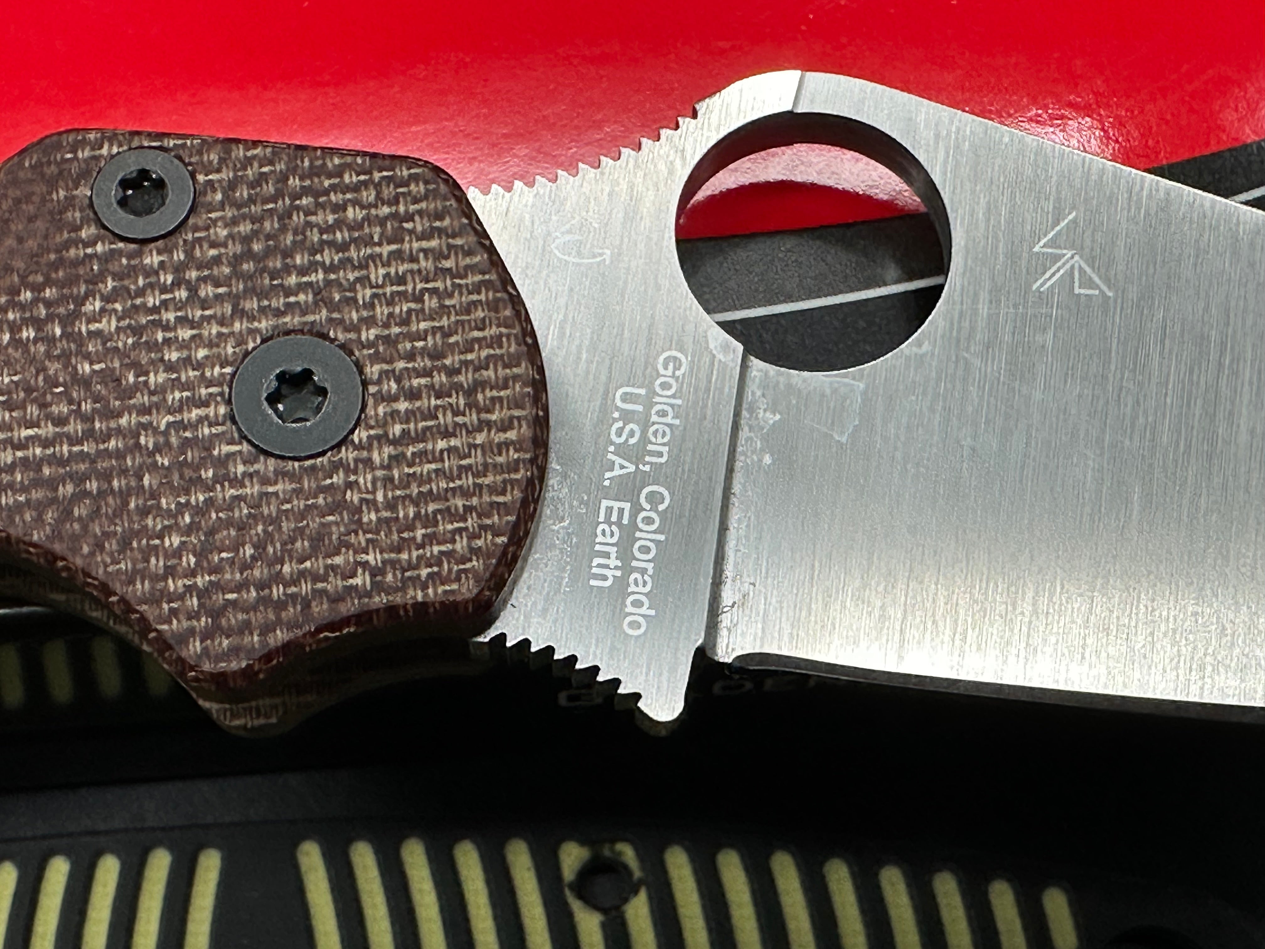 Spyderco Paramilitary 2 MagnaCut Salt Knife Rip’s Garage Micarta scales installed with a Lynch clip