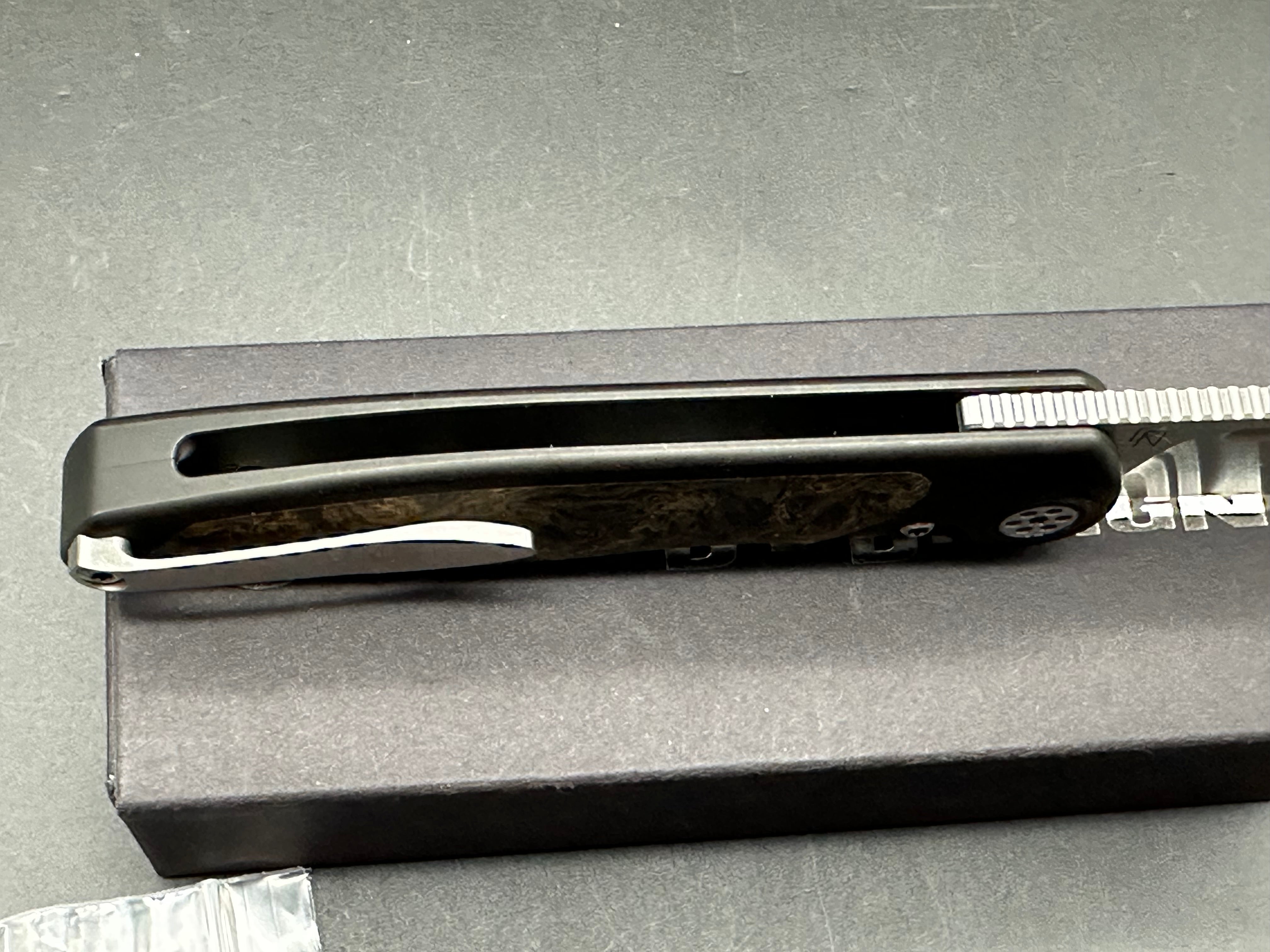 Sharp by Design Mini Tempest Gold CF inlays w/M390 blade