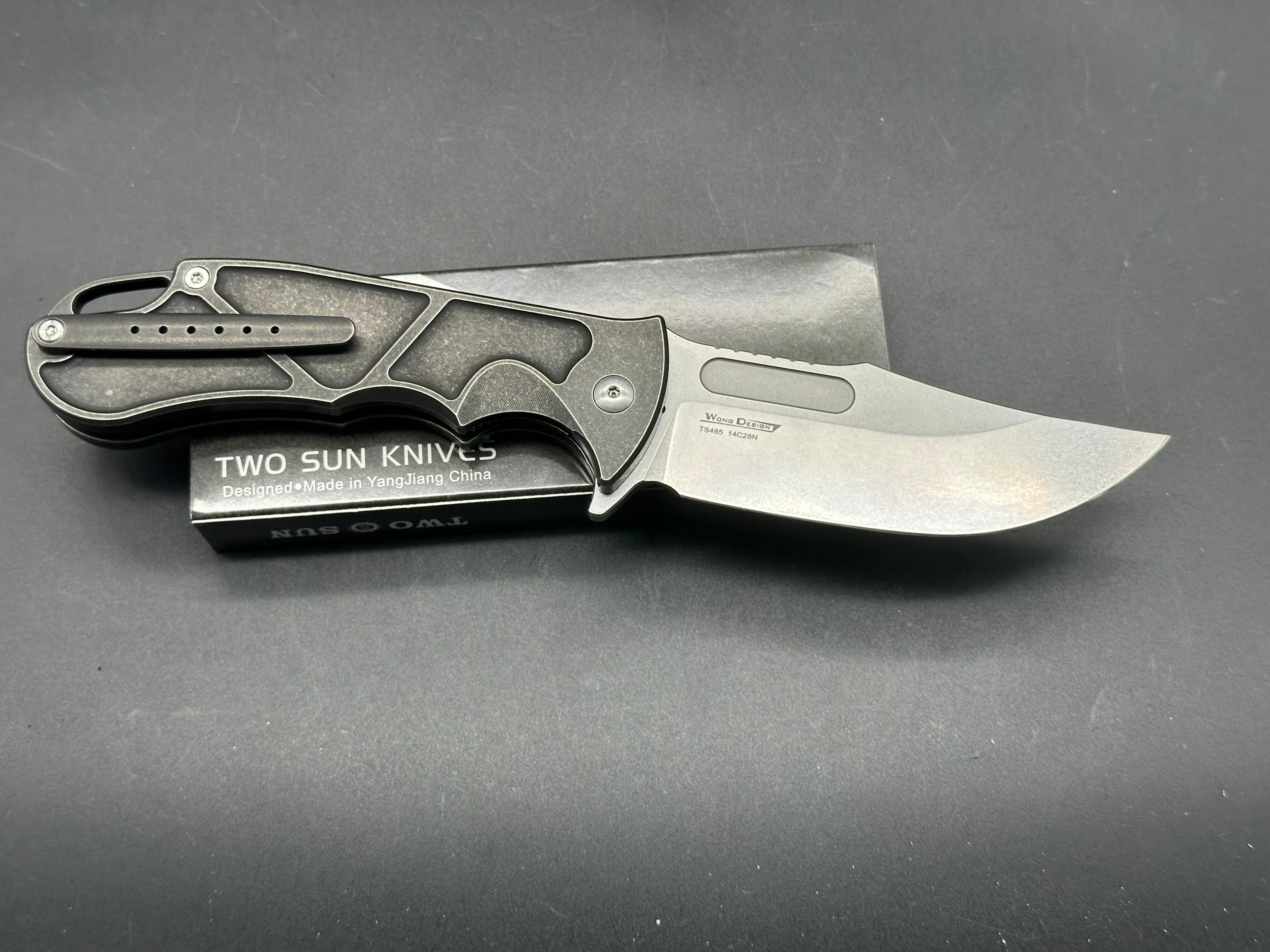 TwoSun TS485 Titanium handle w/14C28N blade