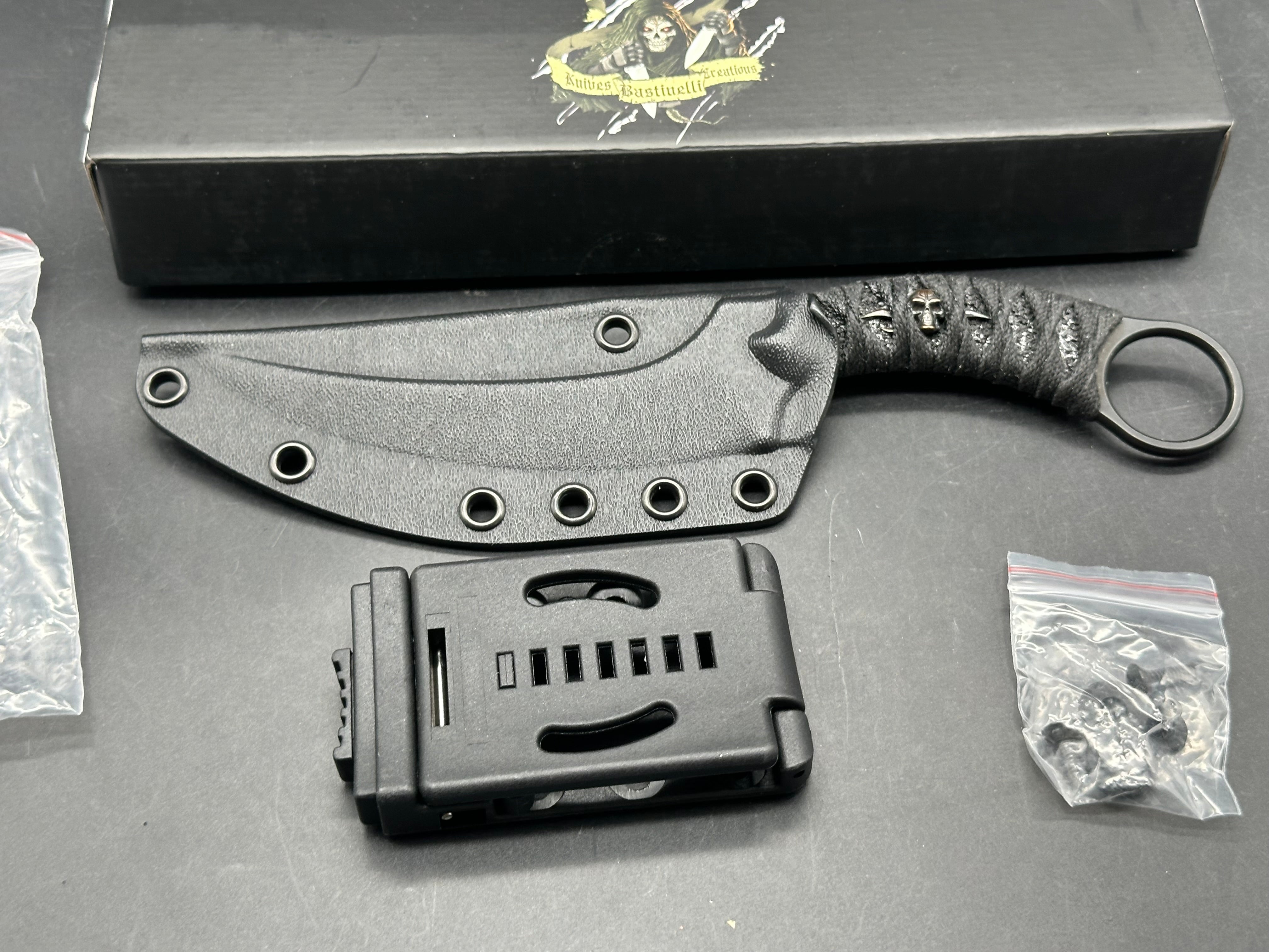 Bastinelli Knives (Fox) Mako
