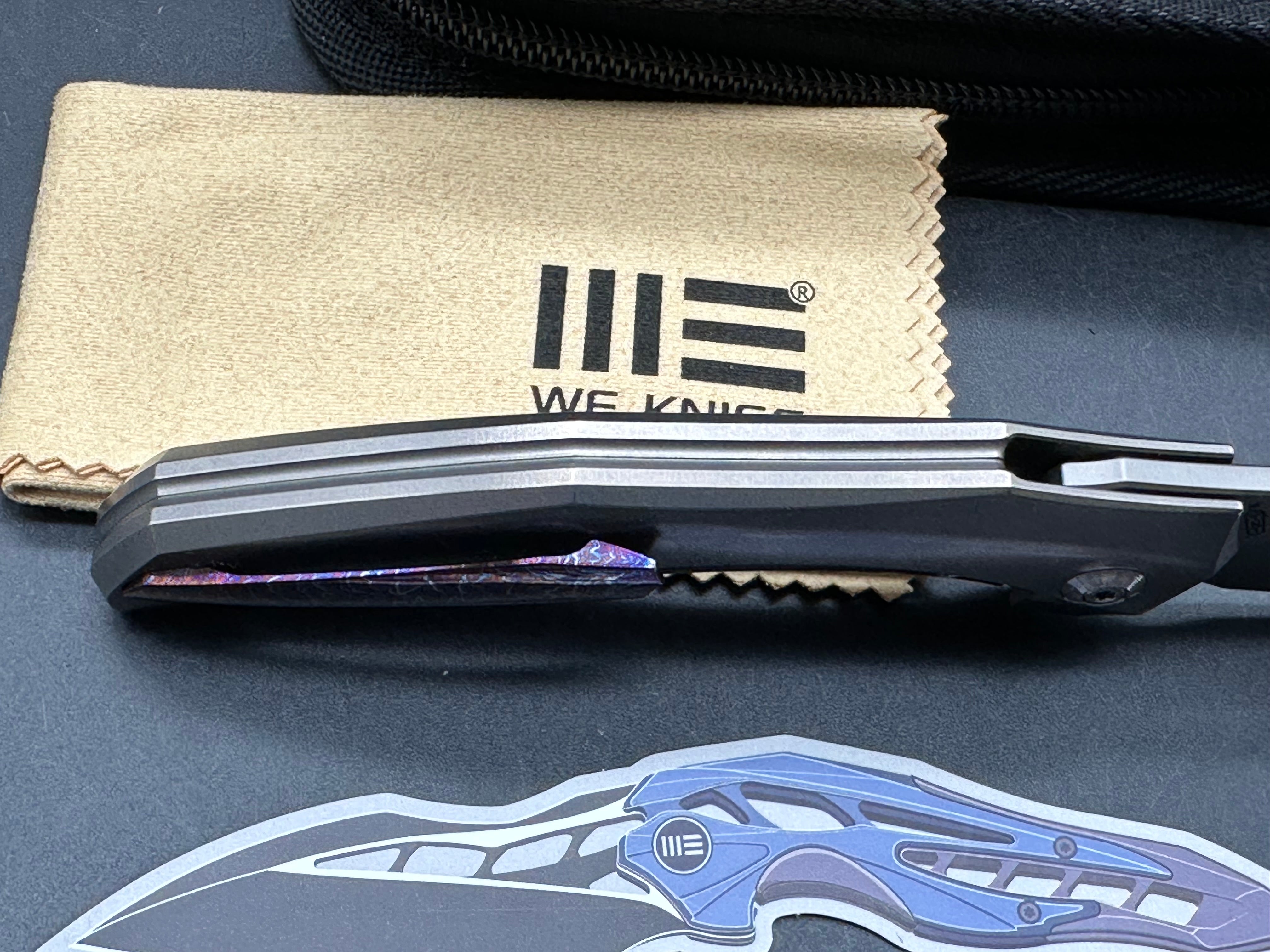 WE Knife Co. Ignio Polished Titanium 20CV blade Anodized clip