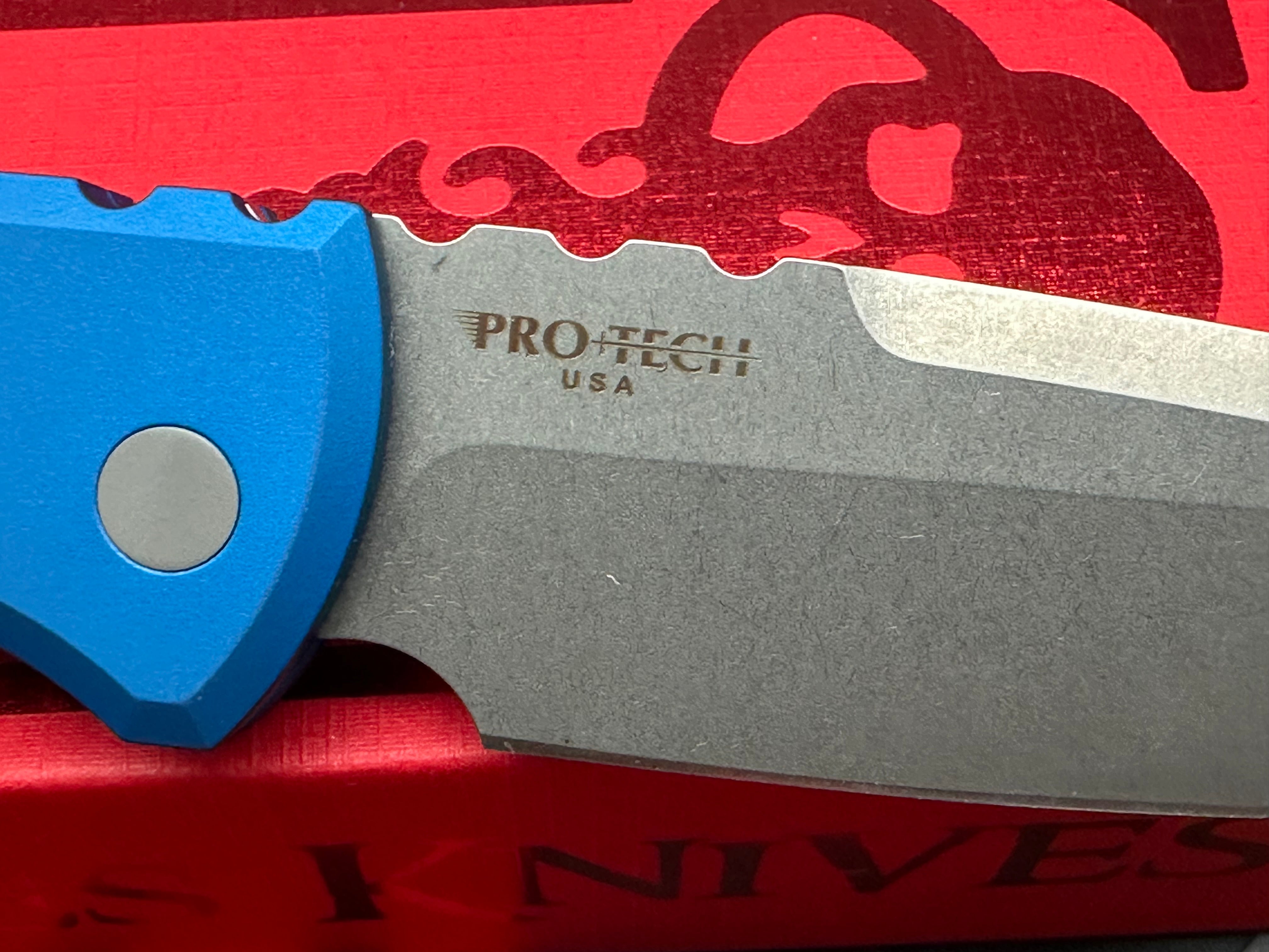 CHAVES KNIVES PRO-TECH AUTOMATIC REDENCION 229 FOLDING KNIFE BLUE ALUMINUM HANDLE S35VN TANTO BLADE