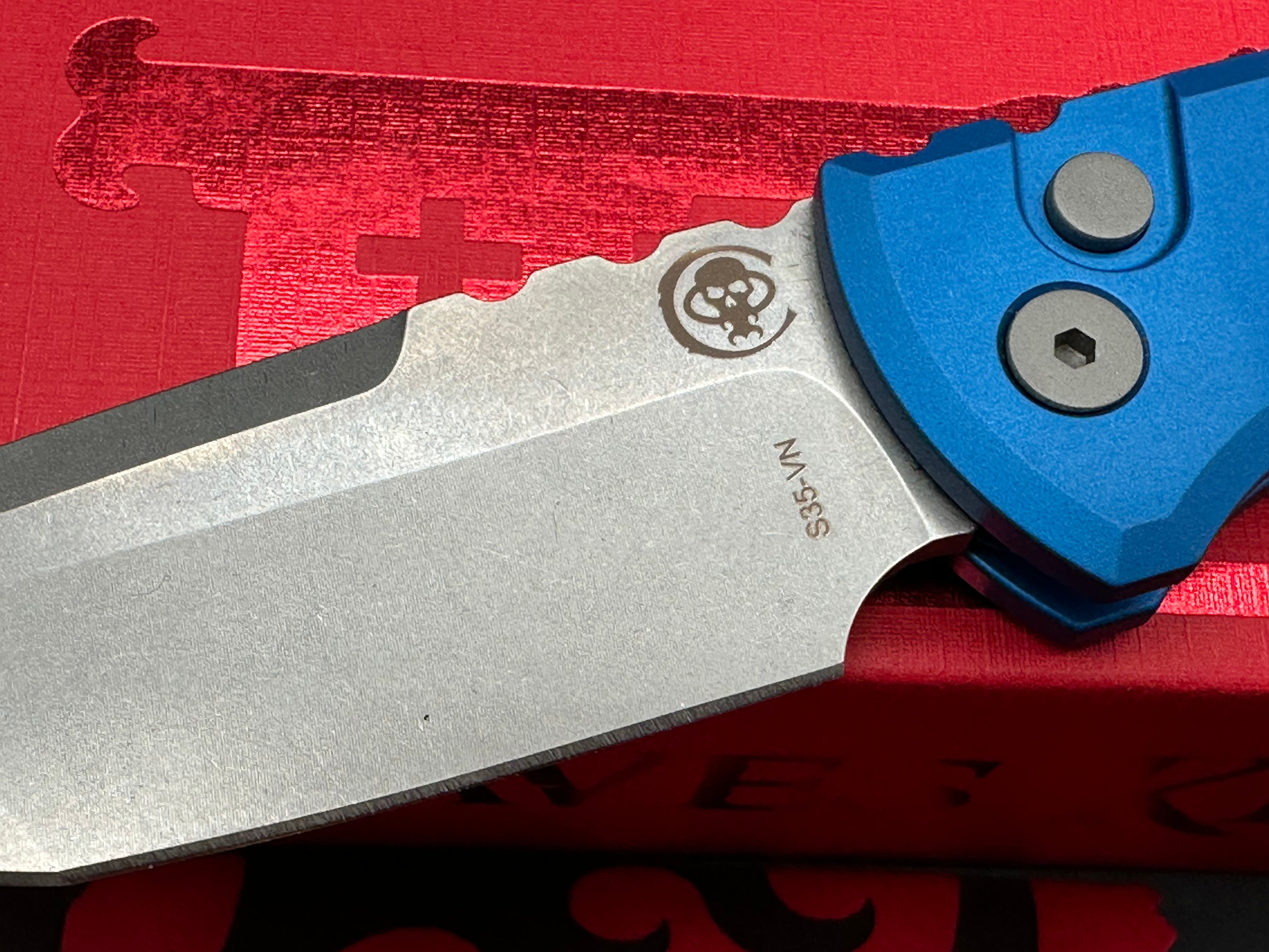 CHAVES KNIVES PRO-TECH AUTOMATIC REDENCION 229 FOLDING KNIFE BLUE ALUMINUM HANDLE S35VN TANTO BLADE
